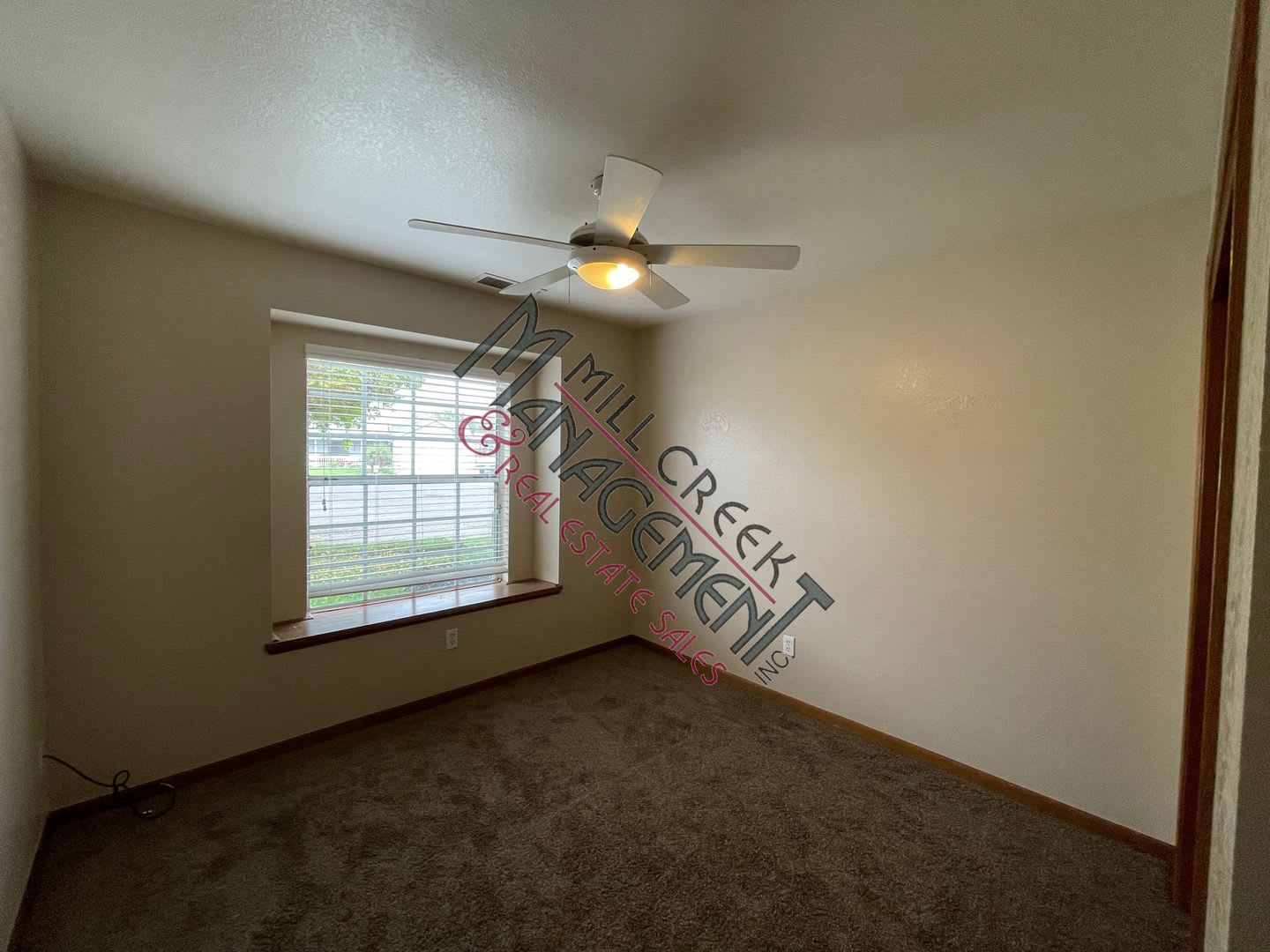 Home in Tulare – photo 5