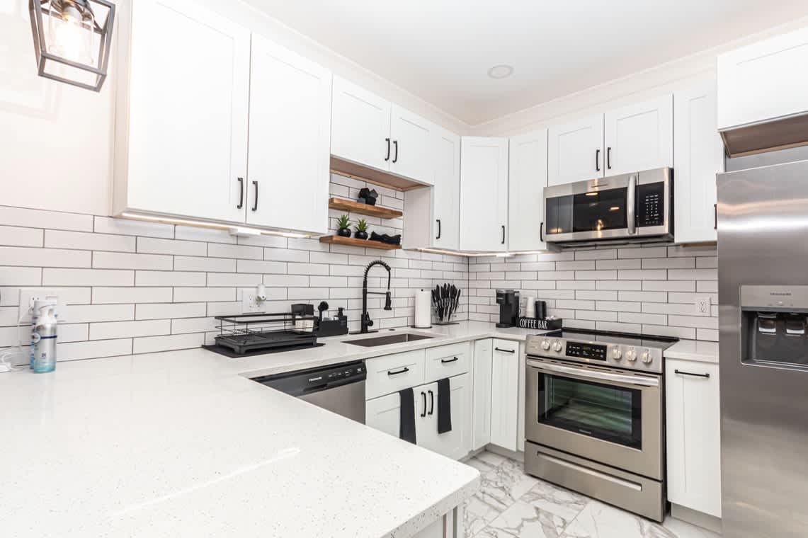 330 Macon Avenue – photo 5