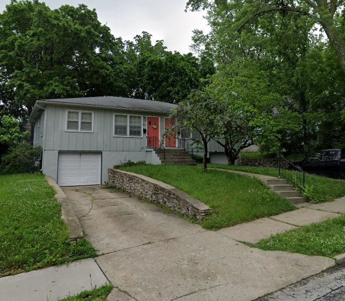 5411 Tracy Avenue – photo 1