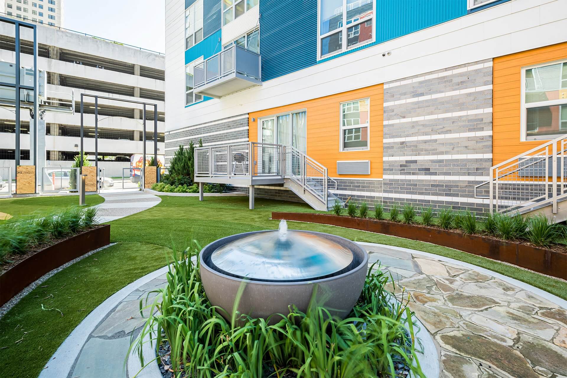 Cbd Detroit Apartments – photo 3
