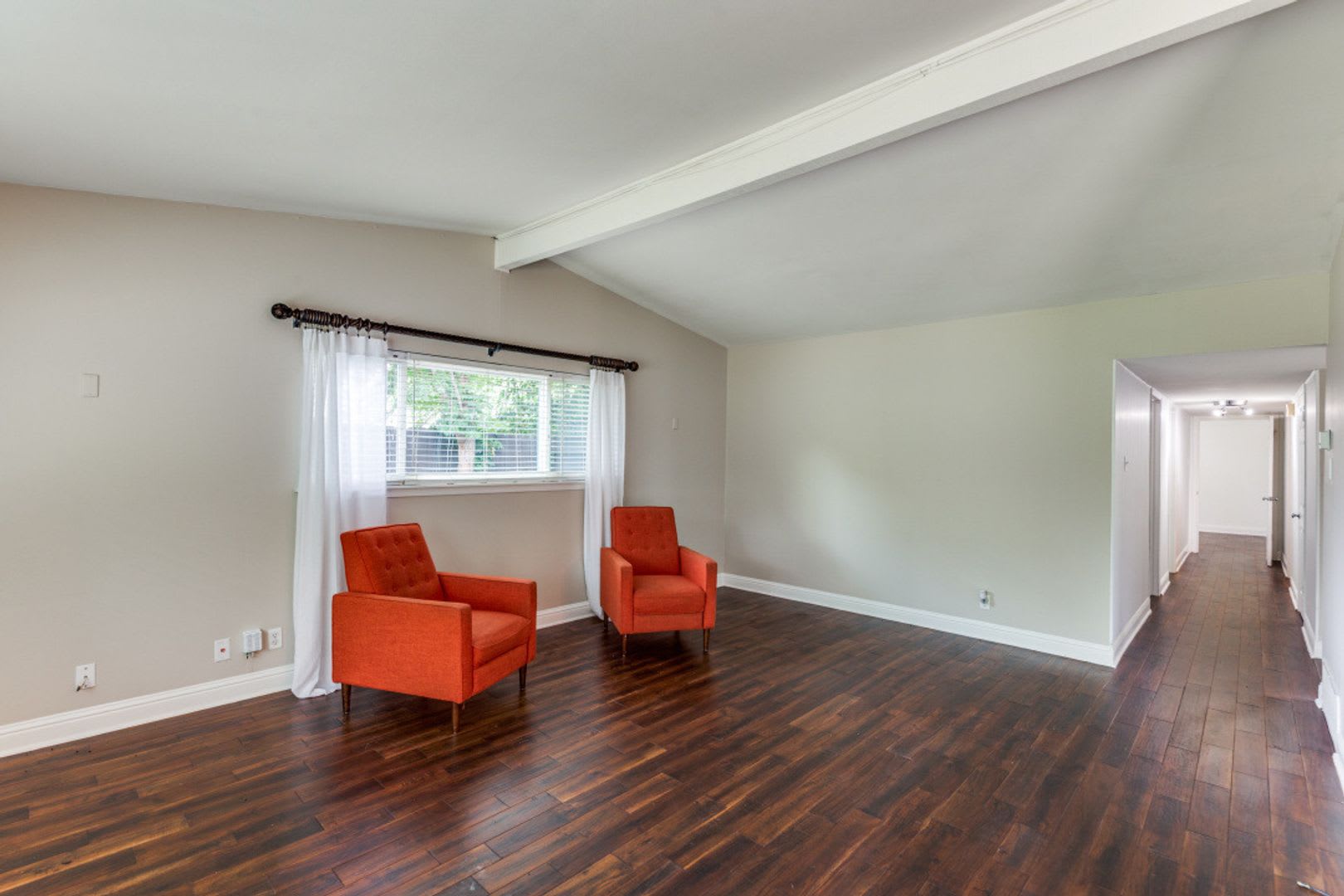 Mid Century Modern In Macarthur Park – photo 3