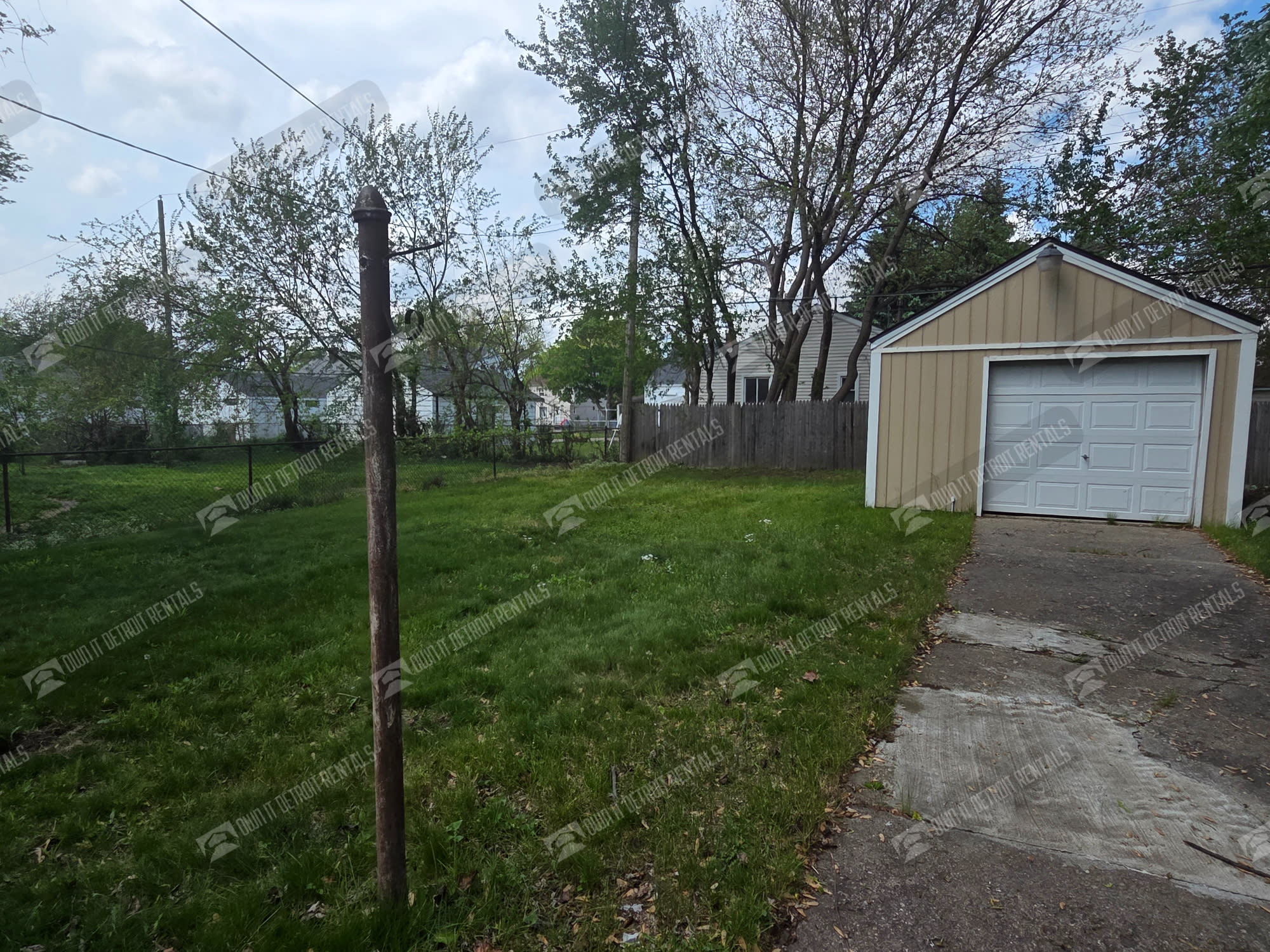 7211 Paige Ave – photo 3