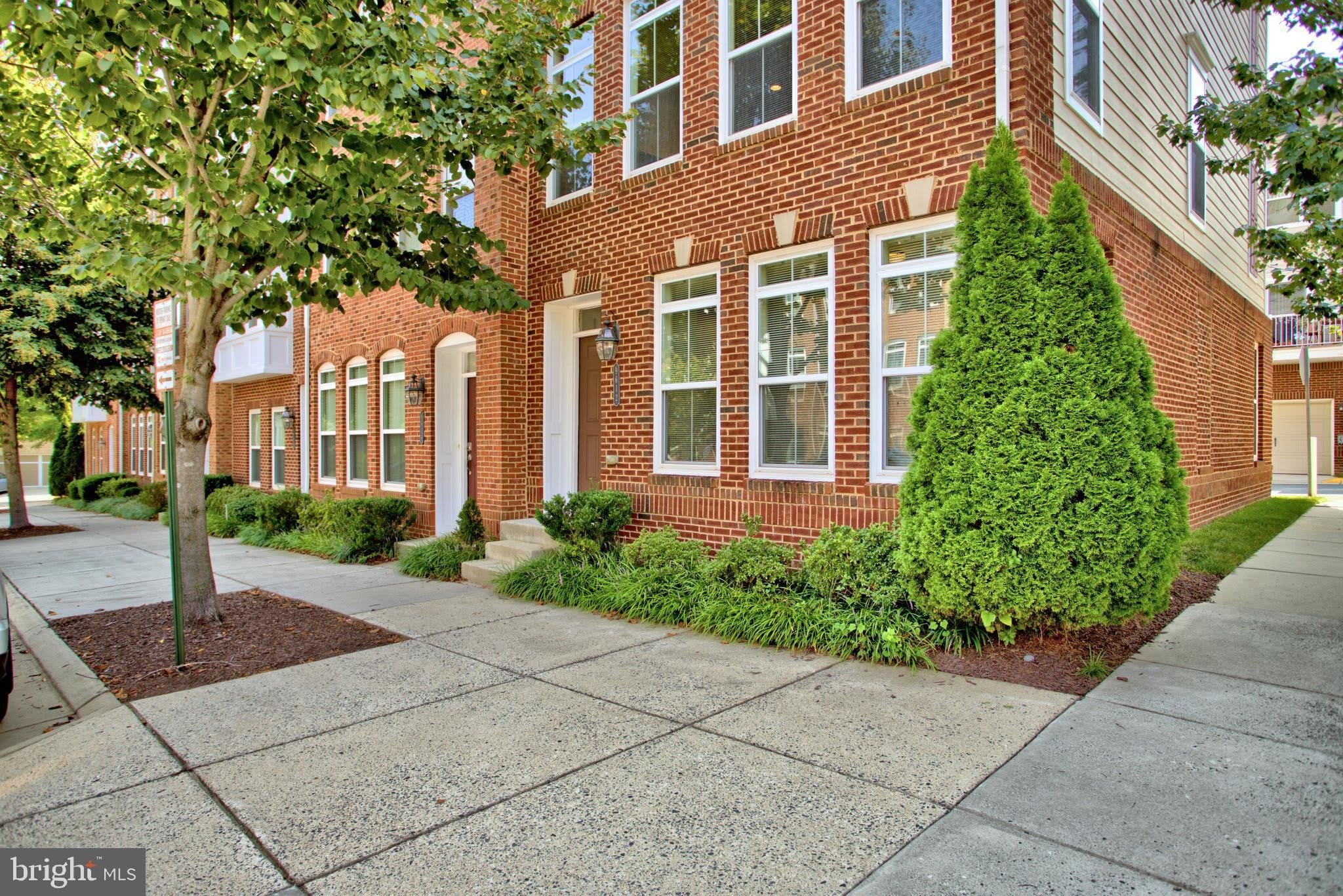 9612 STOCKWELL Lane – photo 2