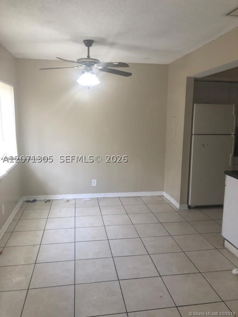 5840 NW 21st St – photo 4