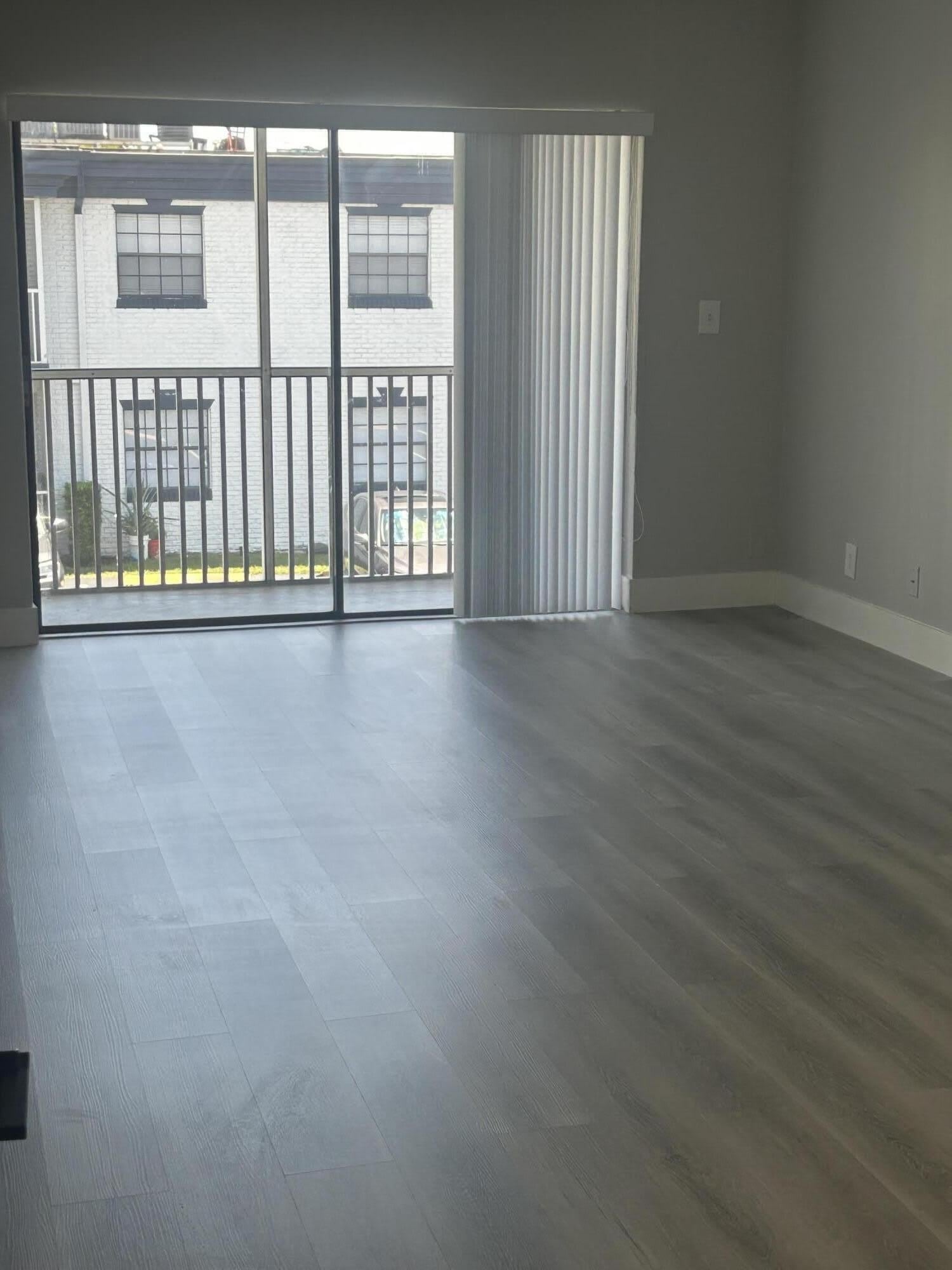 3220 Nw 84Th Avenue – photo 3