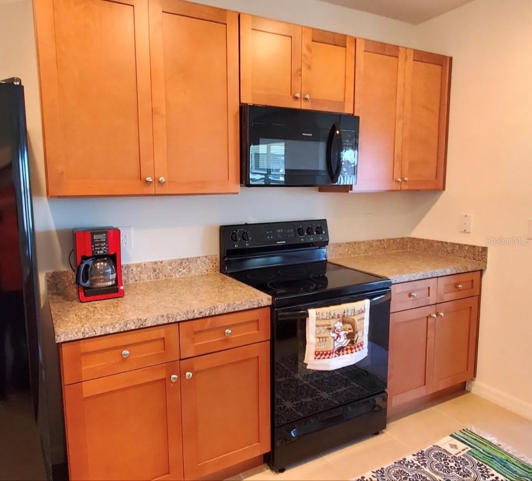 3499 N VONNEGUT PT – photo 4