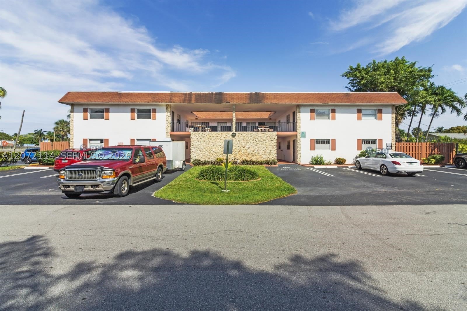 344 SW 1st St – photo 3