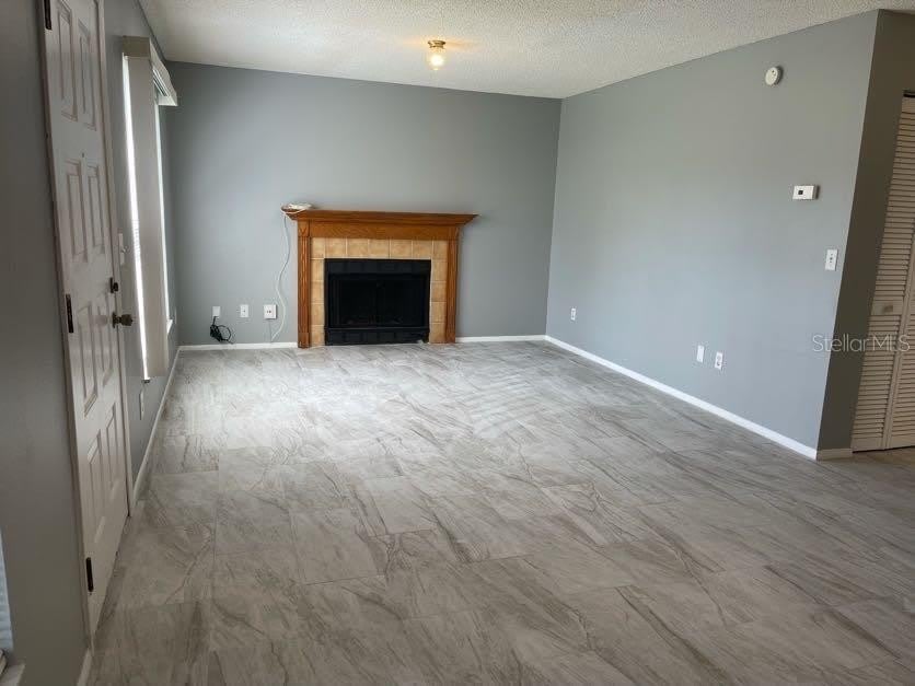 1004 NORTHLAKE Drive – photo 3