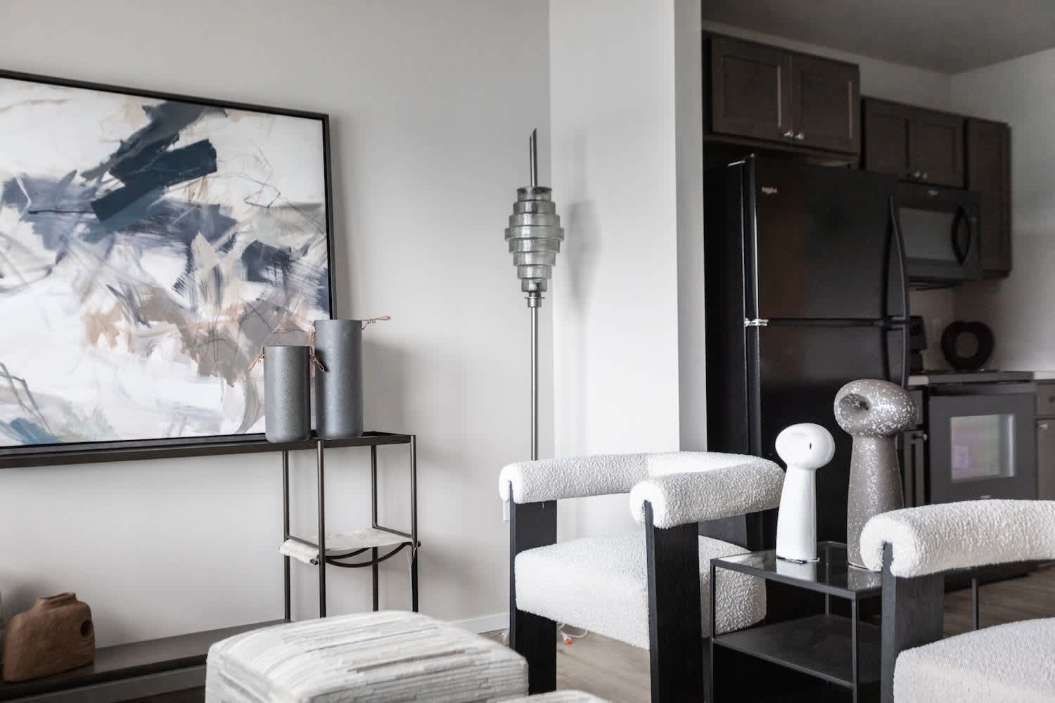 Rent Reduced – photo 3