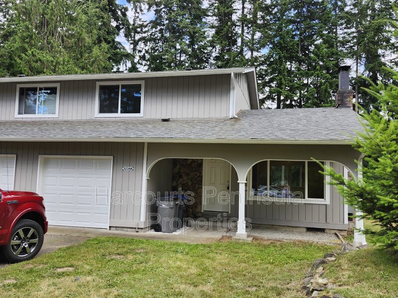 3234 Goldmaur Court SE – photo 1