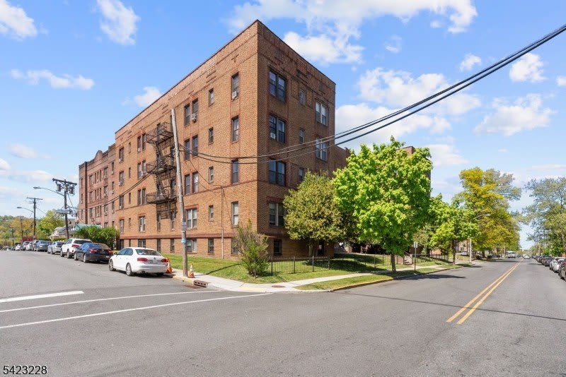 433 Lincoln Ave – photo 5