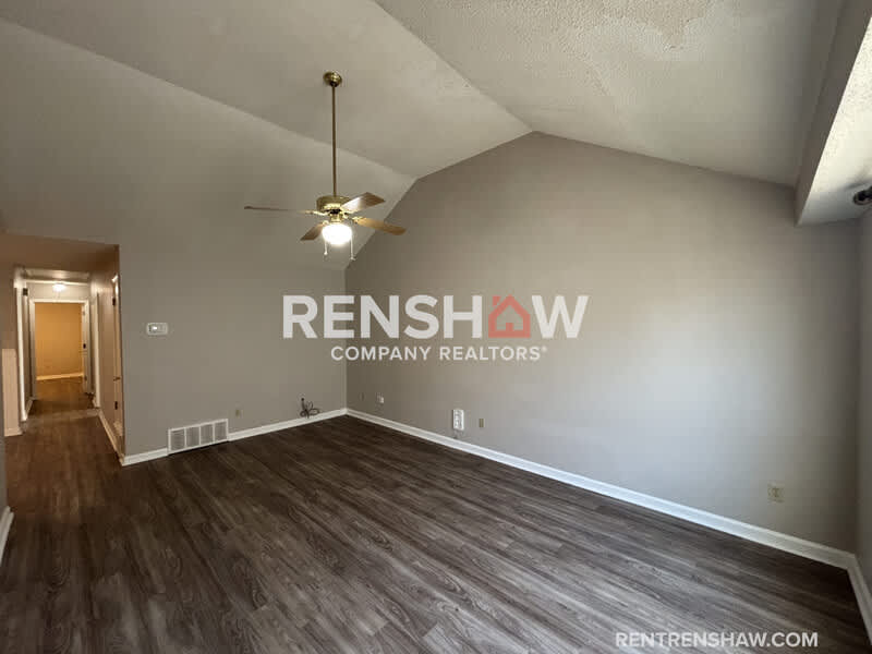 2232 Curbertson St – photo 2