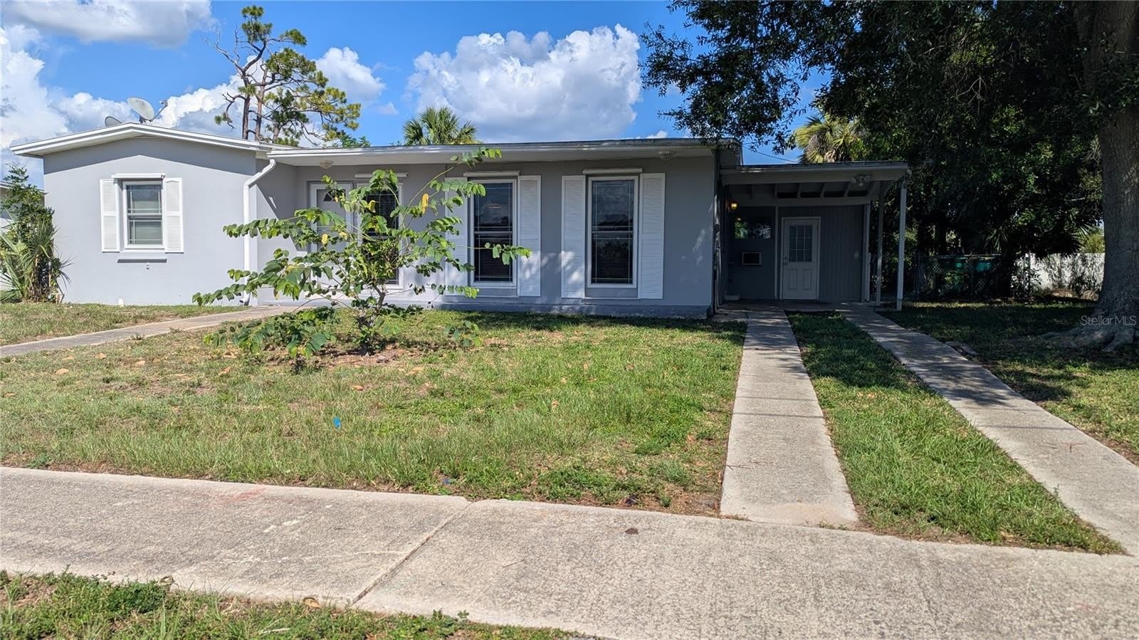 22003 CATHERINE Avenue – photo 1