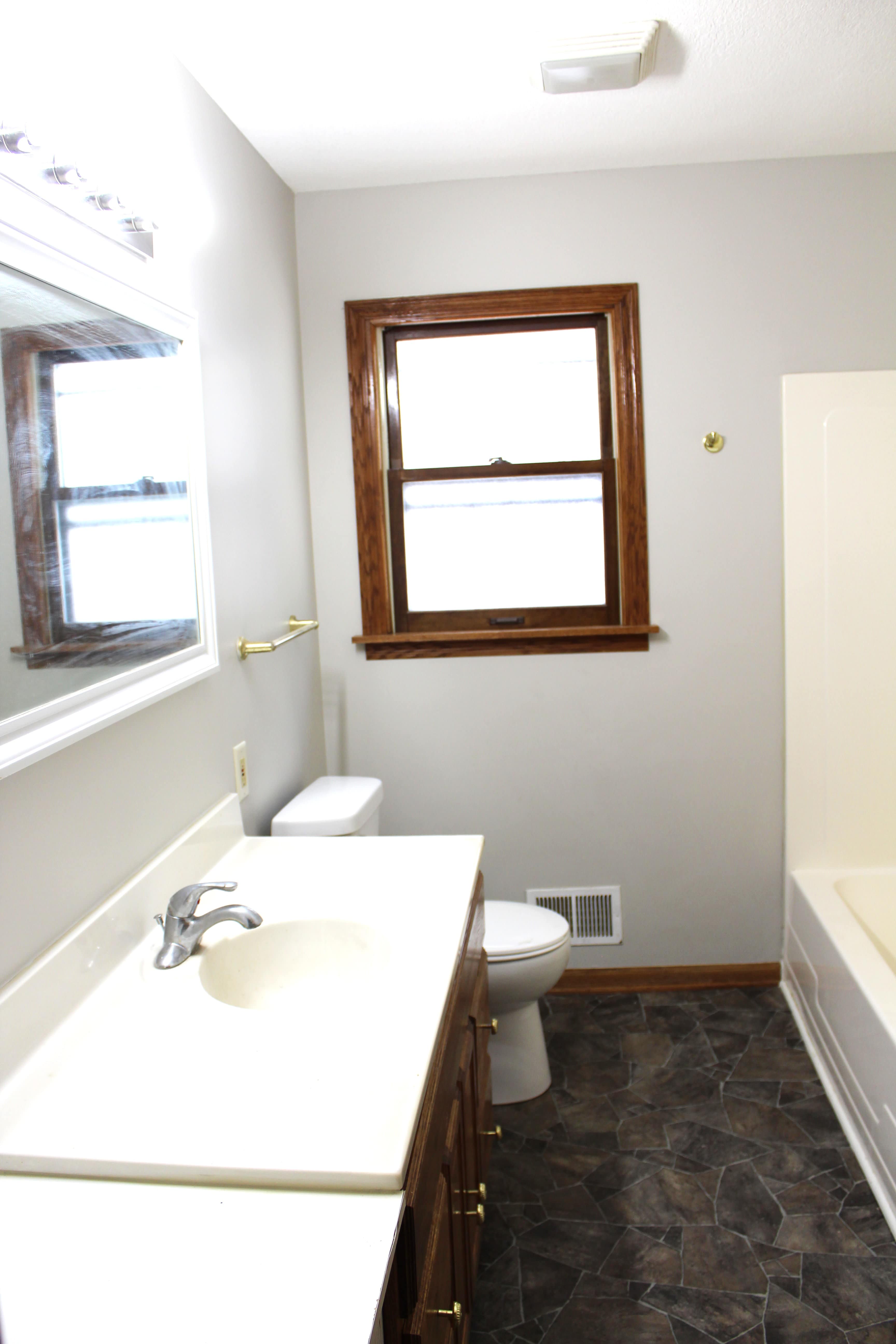 747 Tuscarora Ave W – photo 5