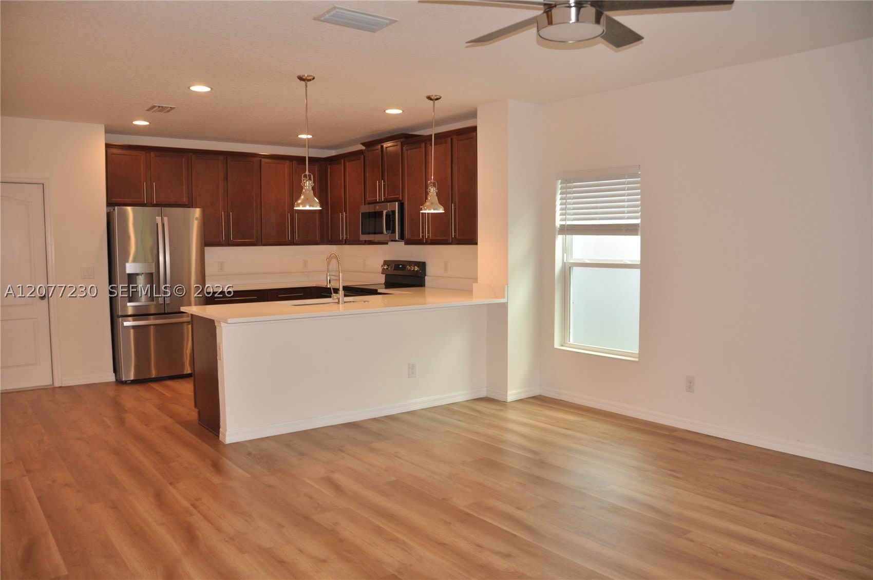9809 Late Way – photo 4