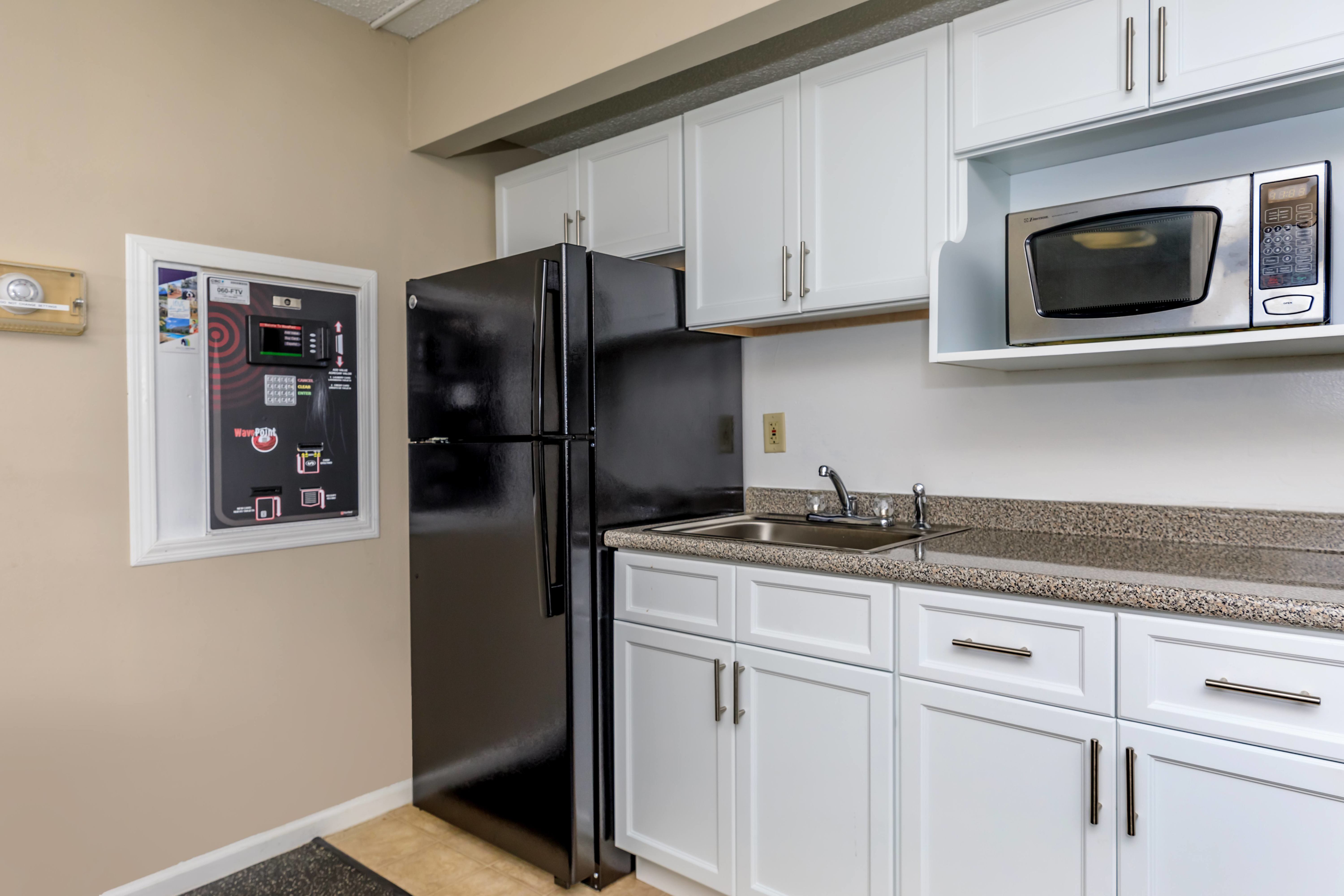 Lakeview Apartments – photo 2