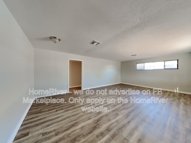 2216 W Minnezona Ave – photo 3
