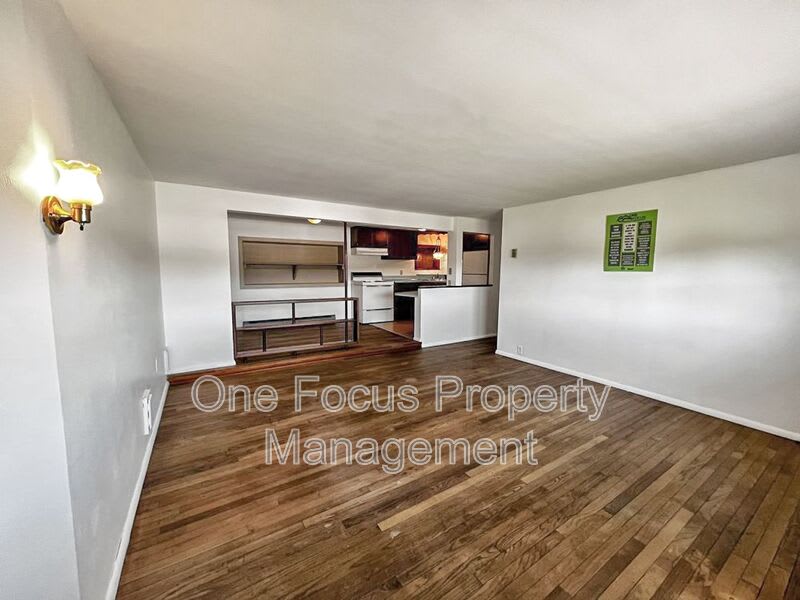 935 E. Second Street – photo 3