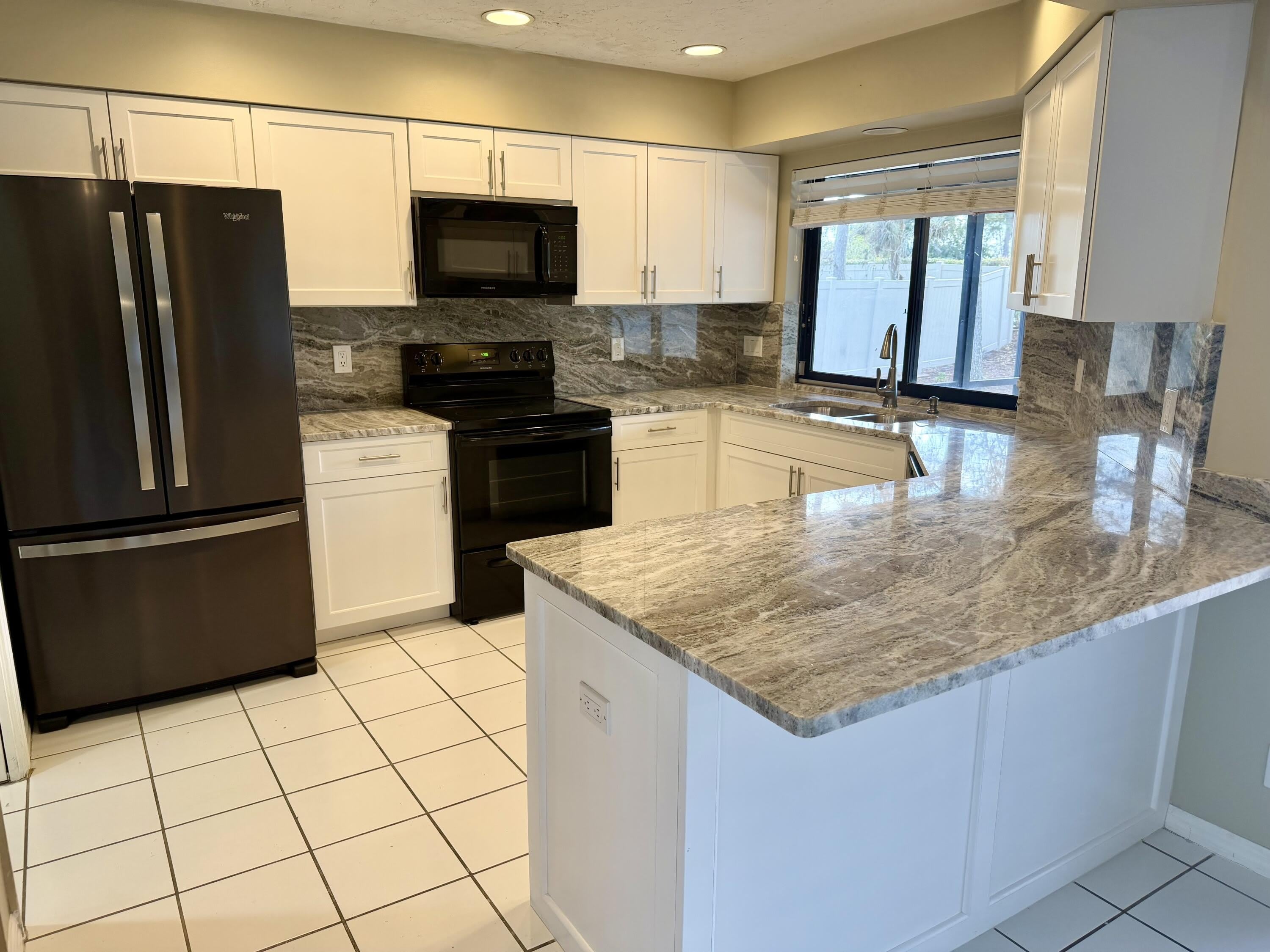 13427 Kingsbury Drive – photo 2