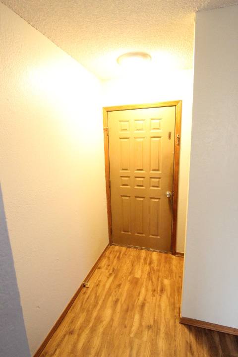 718 Swan Lake Rd – photo 2