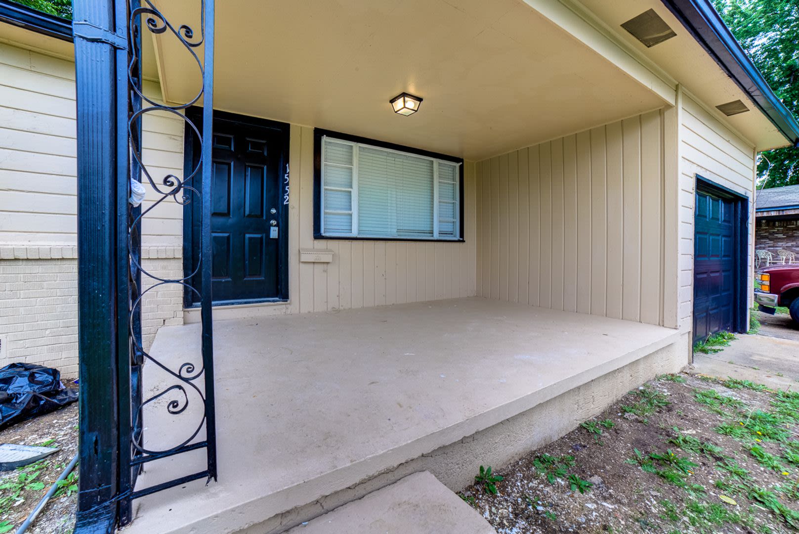 Recently Remodeled 3 Bed 1 Bath – photo 3
