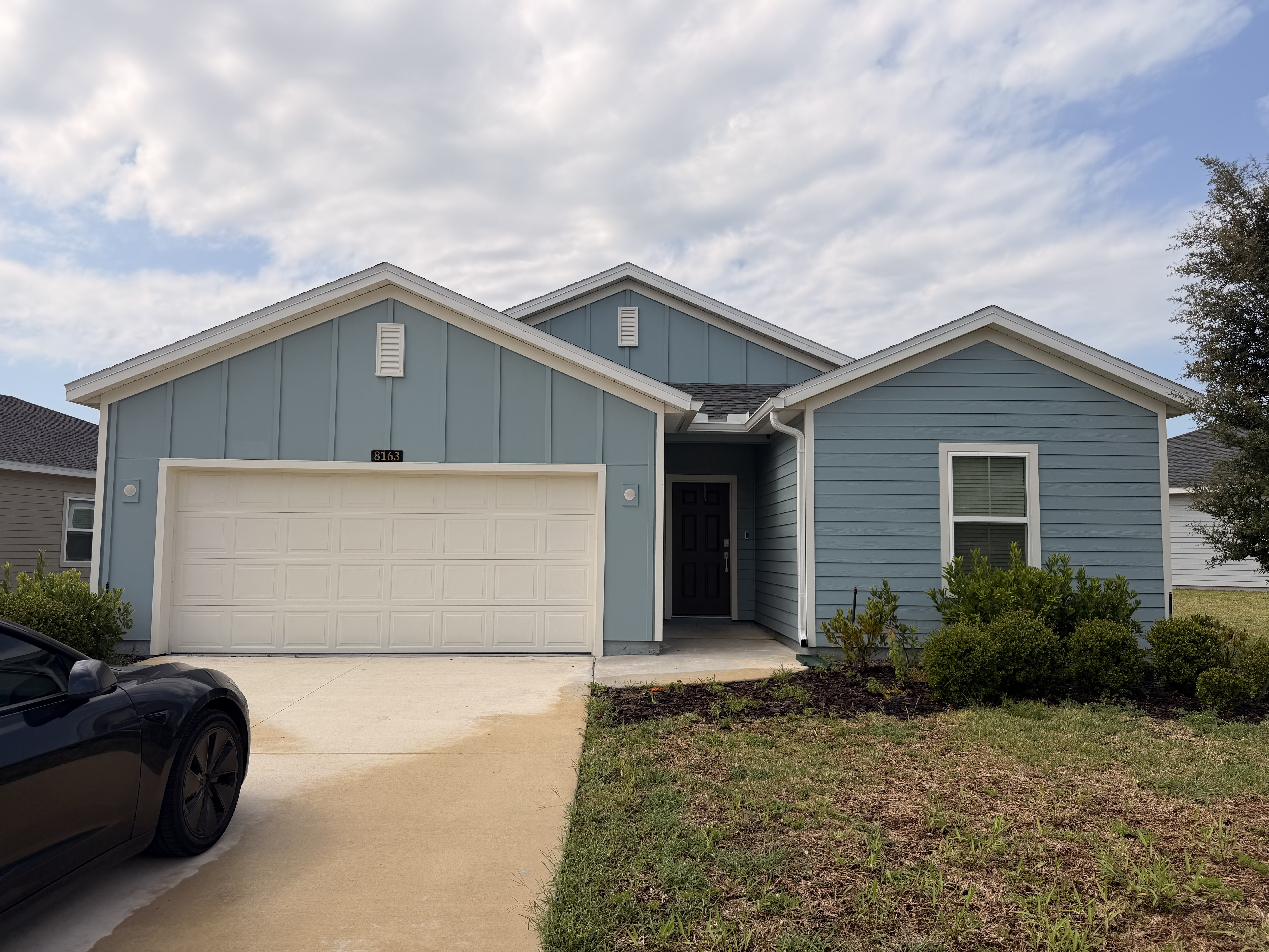 8163 Horsebit Cir – photo 1