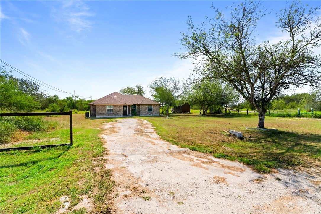 417 County Road 1341 – photo 2
