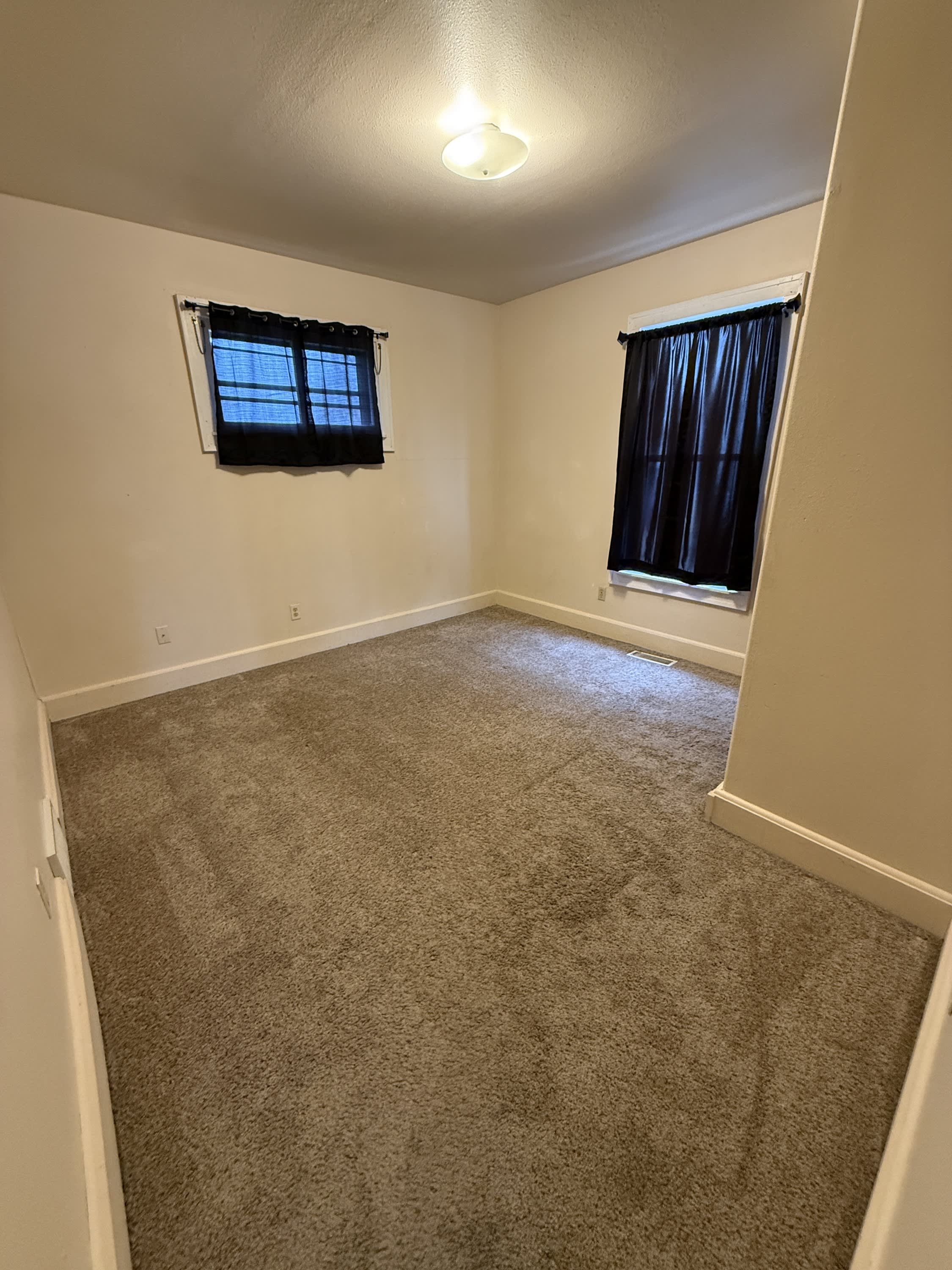312 8th St S – photo 4