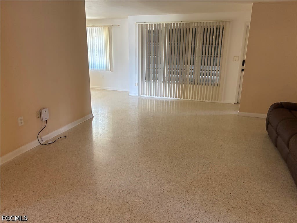 3709 SE 17th Place – photo 5