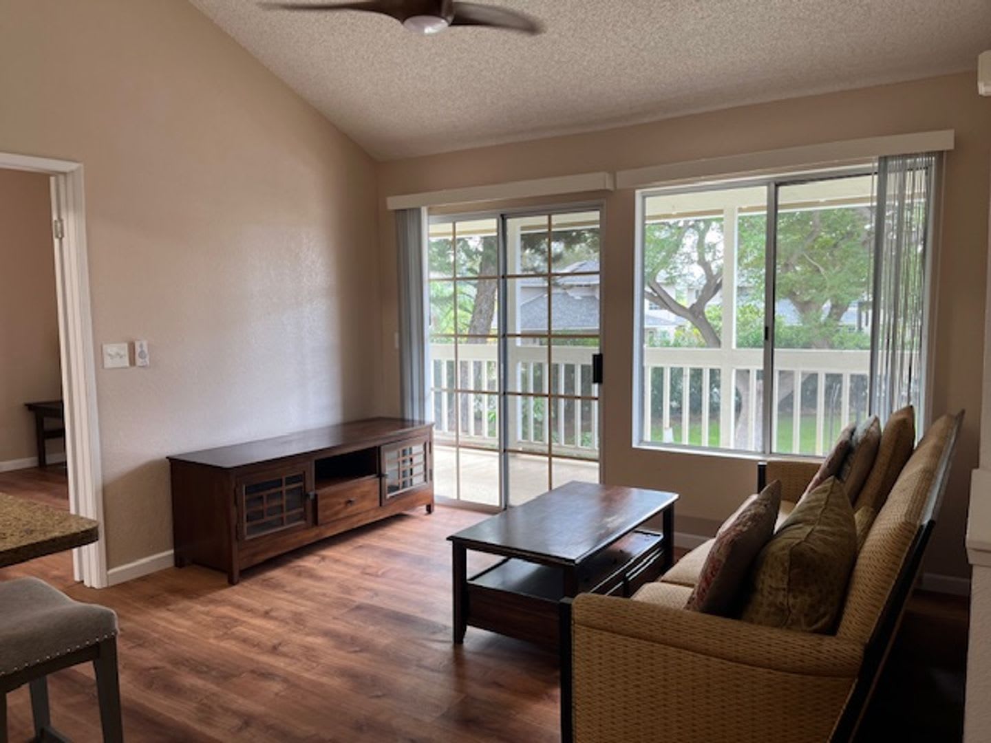 Fully Upgraded and Private 2 Bedroom / 2 Bath Condo – photo 1