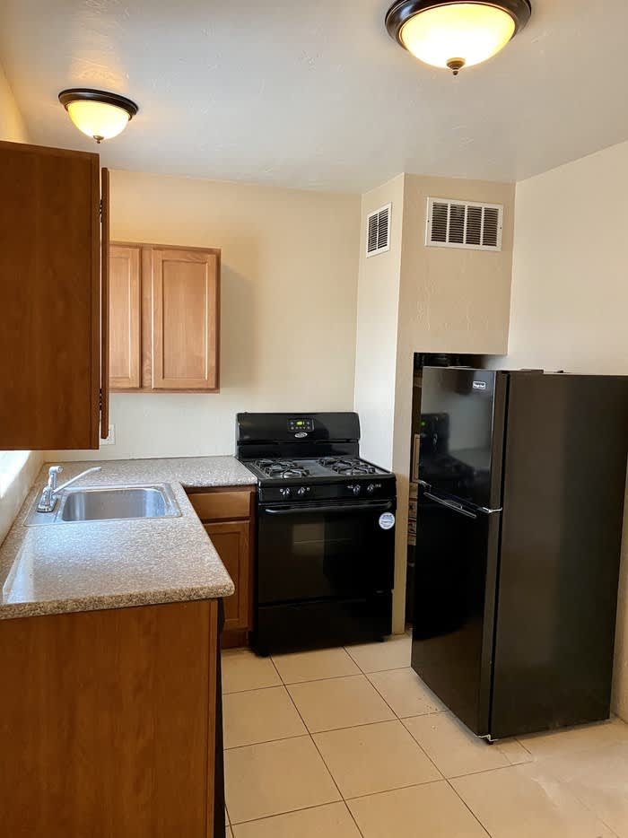 2233 North Columbus Boulevard – photo 5