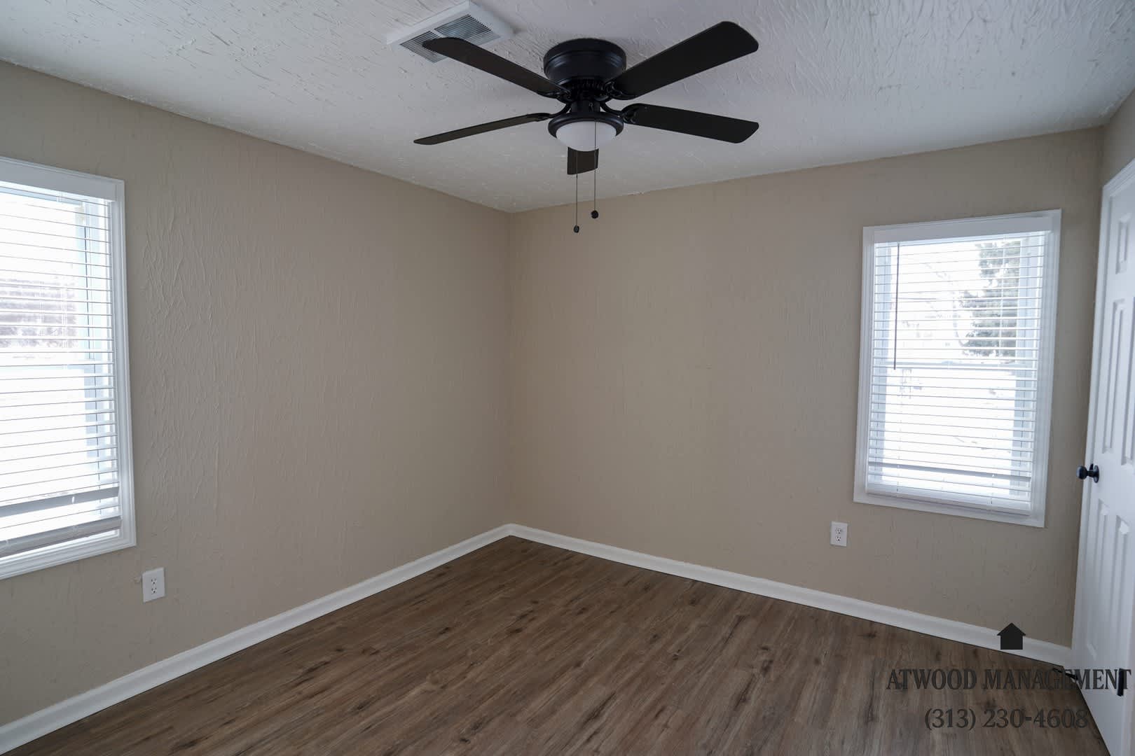 Fully Renovated 2-Bedroom Home – Move-In Ready for You! – photo 5