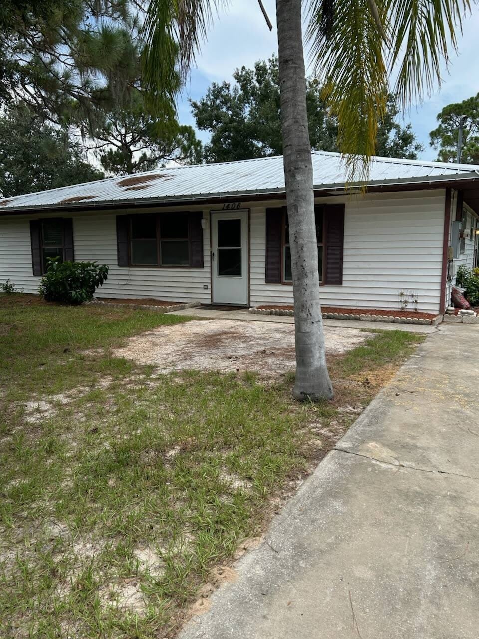 1406 CROSSVIEW STREET – photo 1