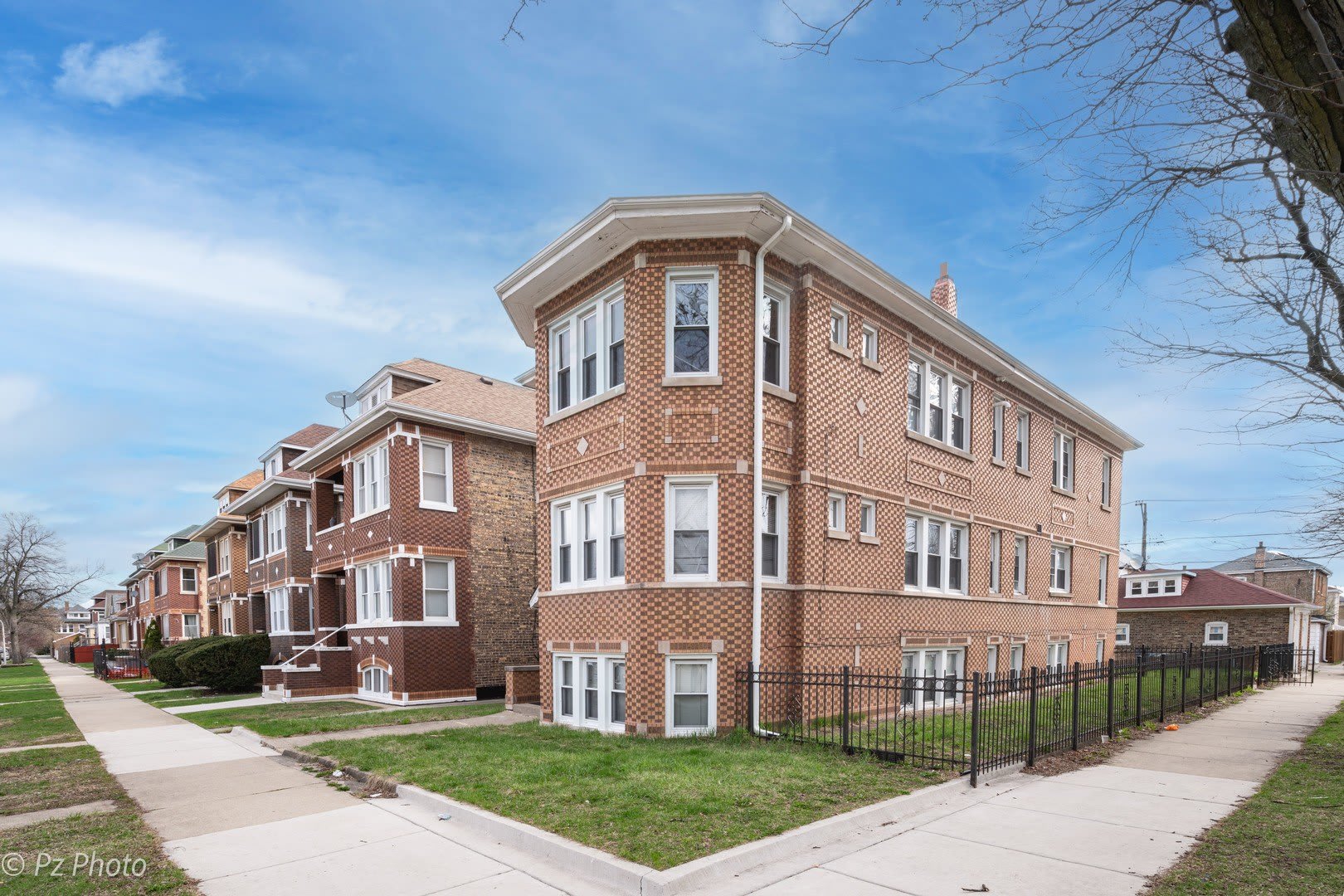 4759 S Springfield Avenue – photo 1