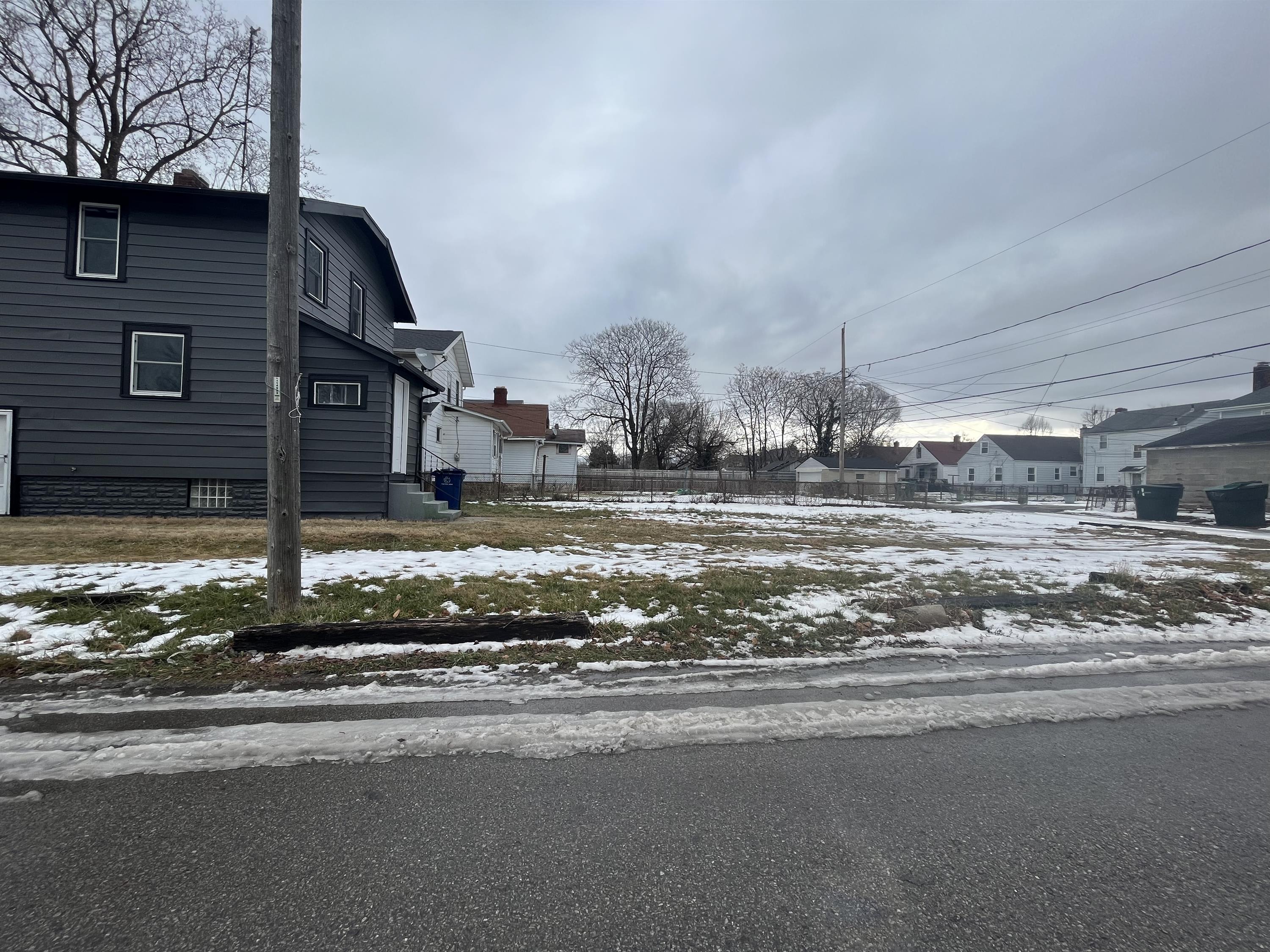 961 East 15th Avenue – photo 3