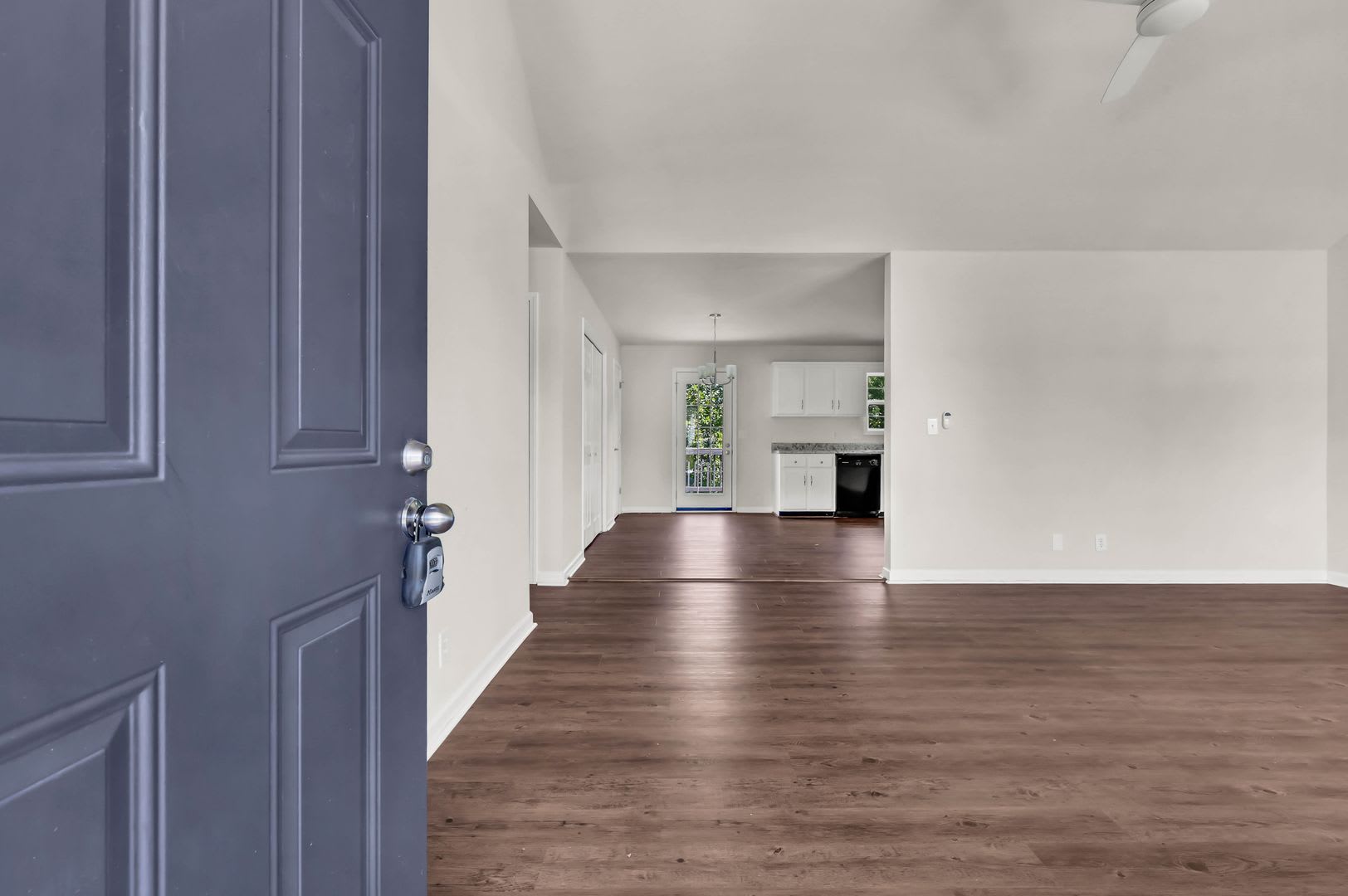 2863 Rome Ln – photo 3