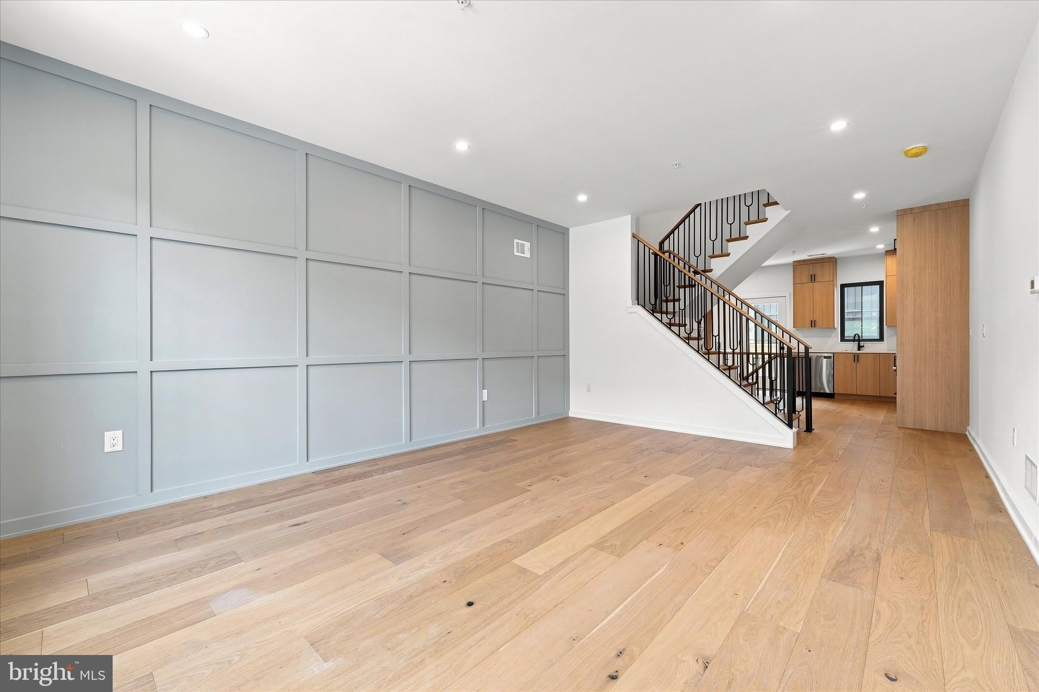 761 S CLEVELAND Street – photo 4