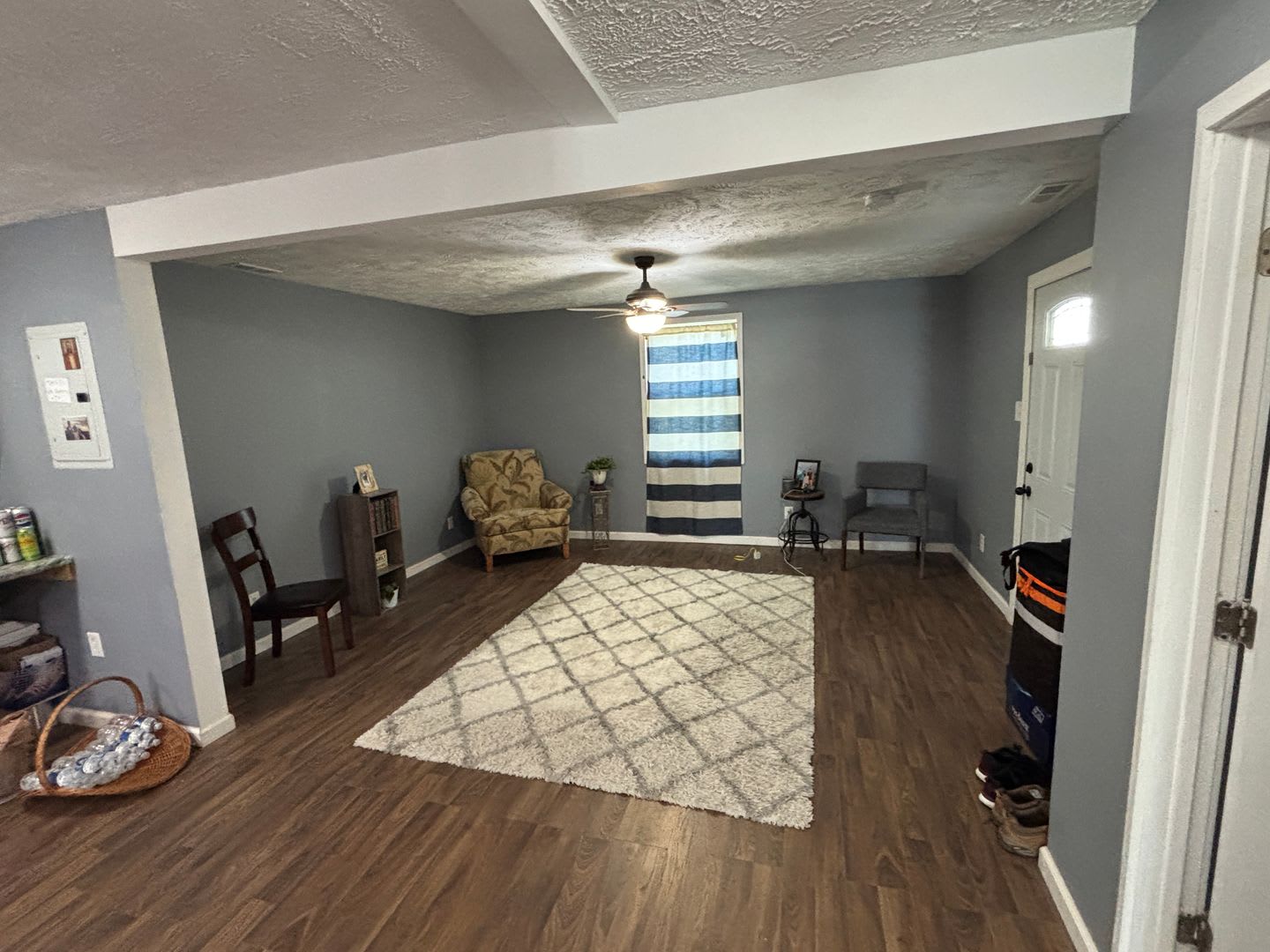 3bed/1 bath – photo 2