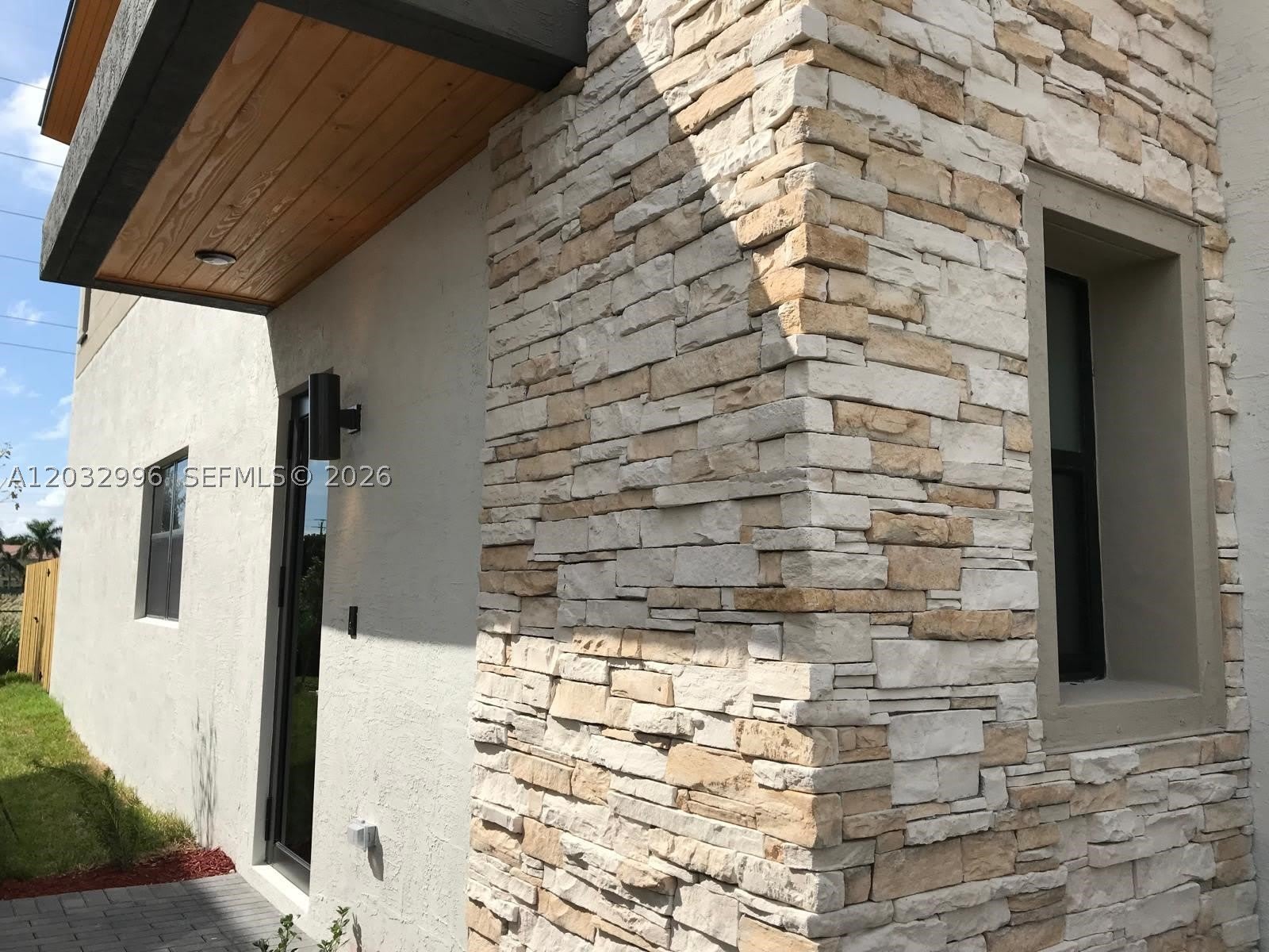 8102 Nw 105Th Ct – photo 3