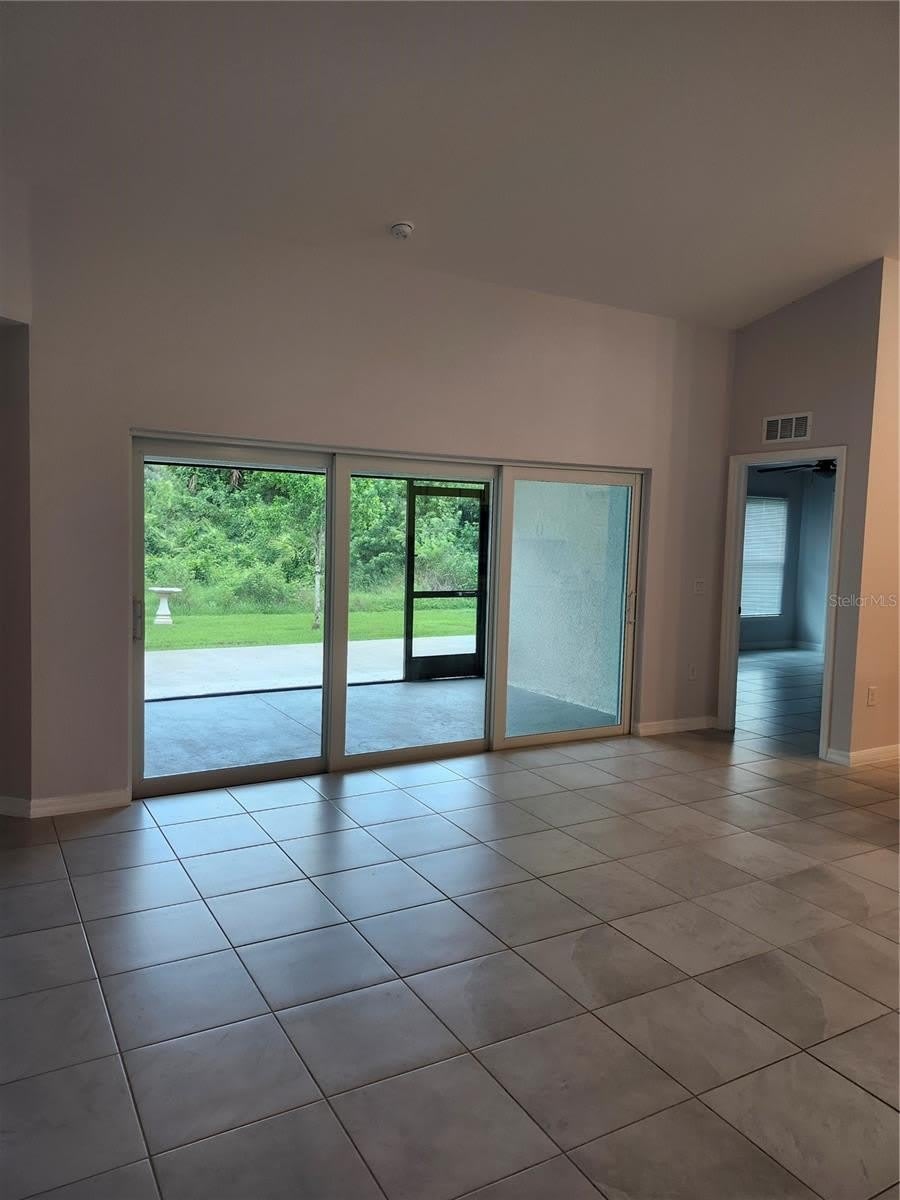 27270 Puno Drive – photo 4
