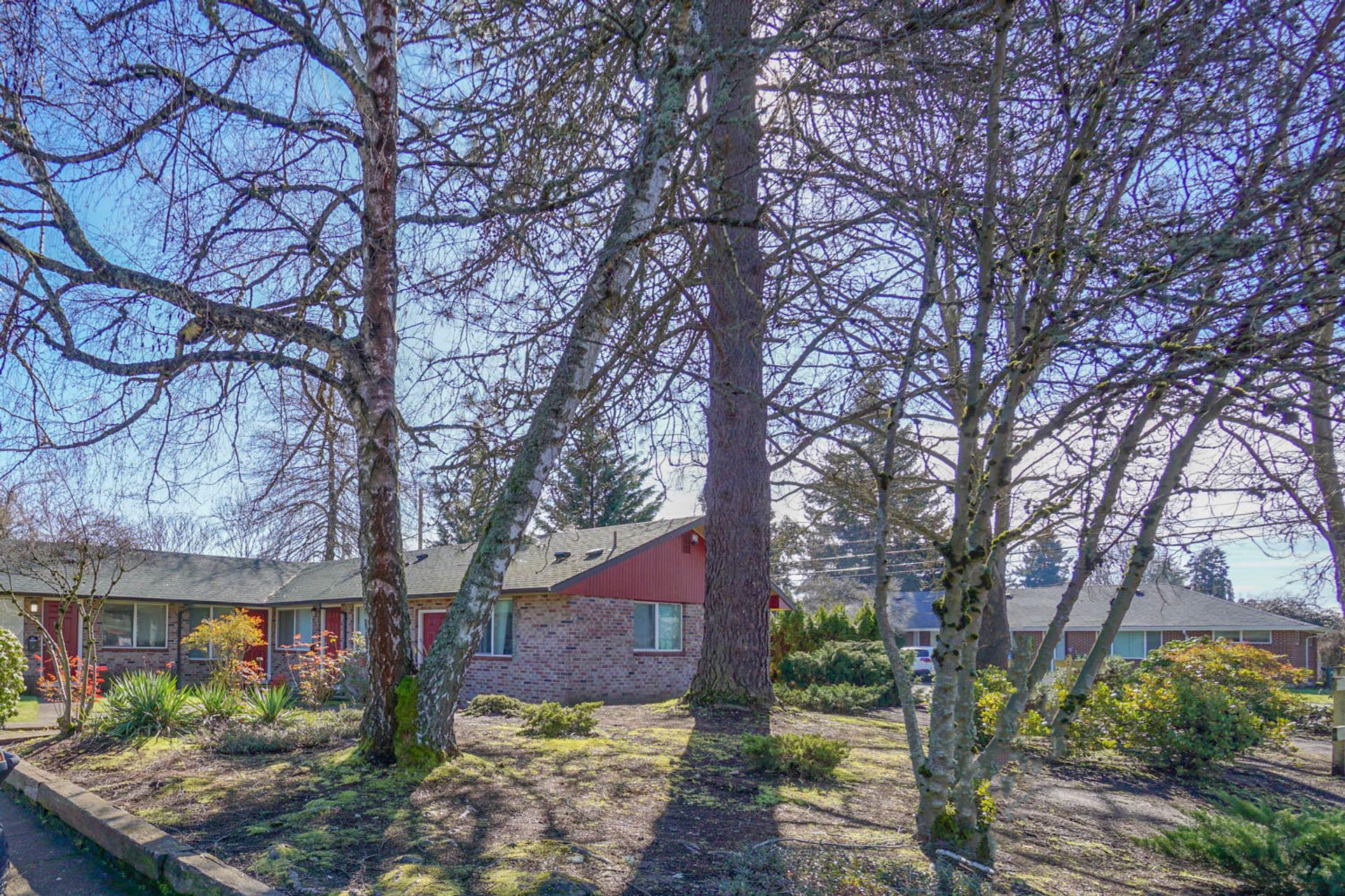 Meadowlark Apartments – photo 3