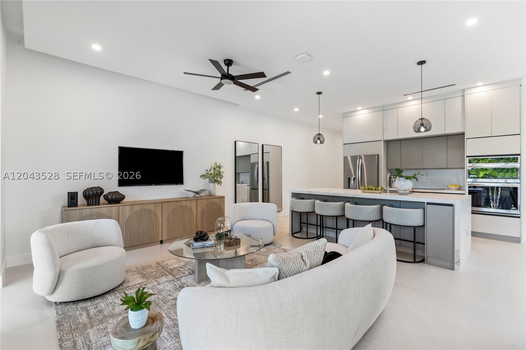 1337 NE 13th Ave – photo 5