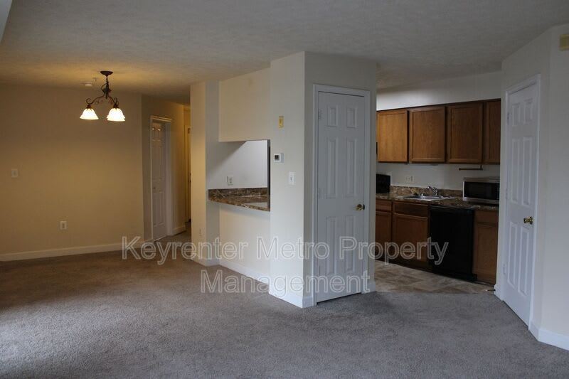6100 St. Ignatius Drive – photo 5
