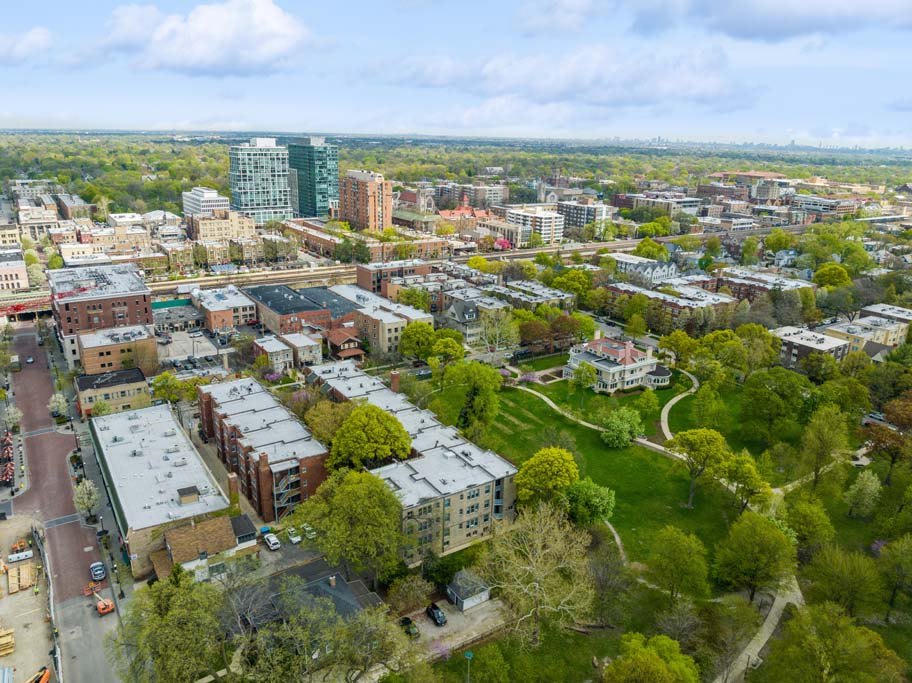 The Bryant at Oak Park I and II – photo 2