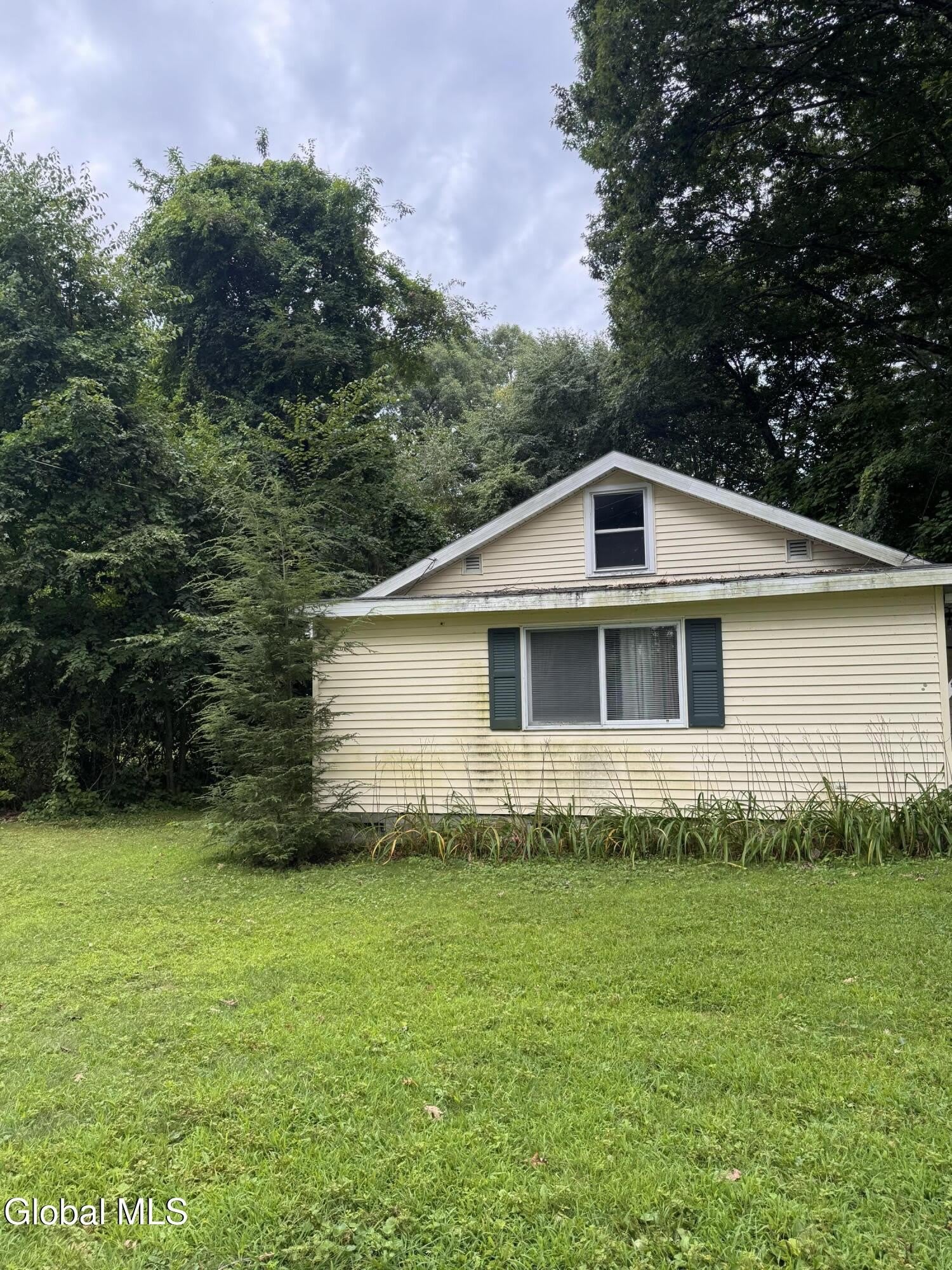 512 Crescent Avenue – photo 2
