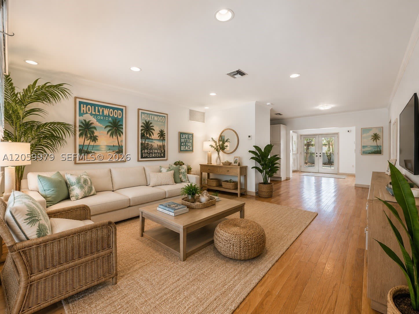 2021 N 52nd Ave – photo 3