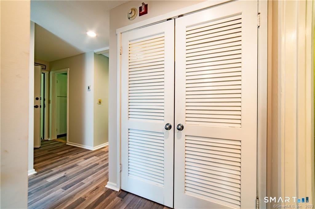 140 Woodvale Drive – photo 4