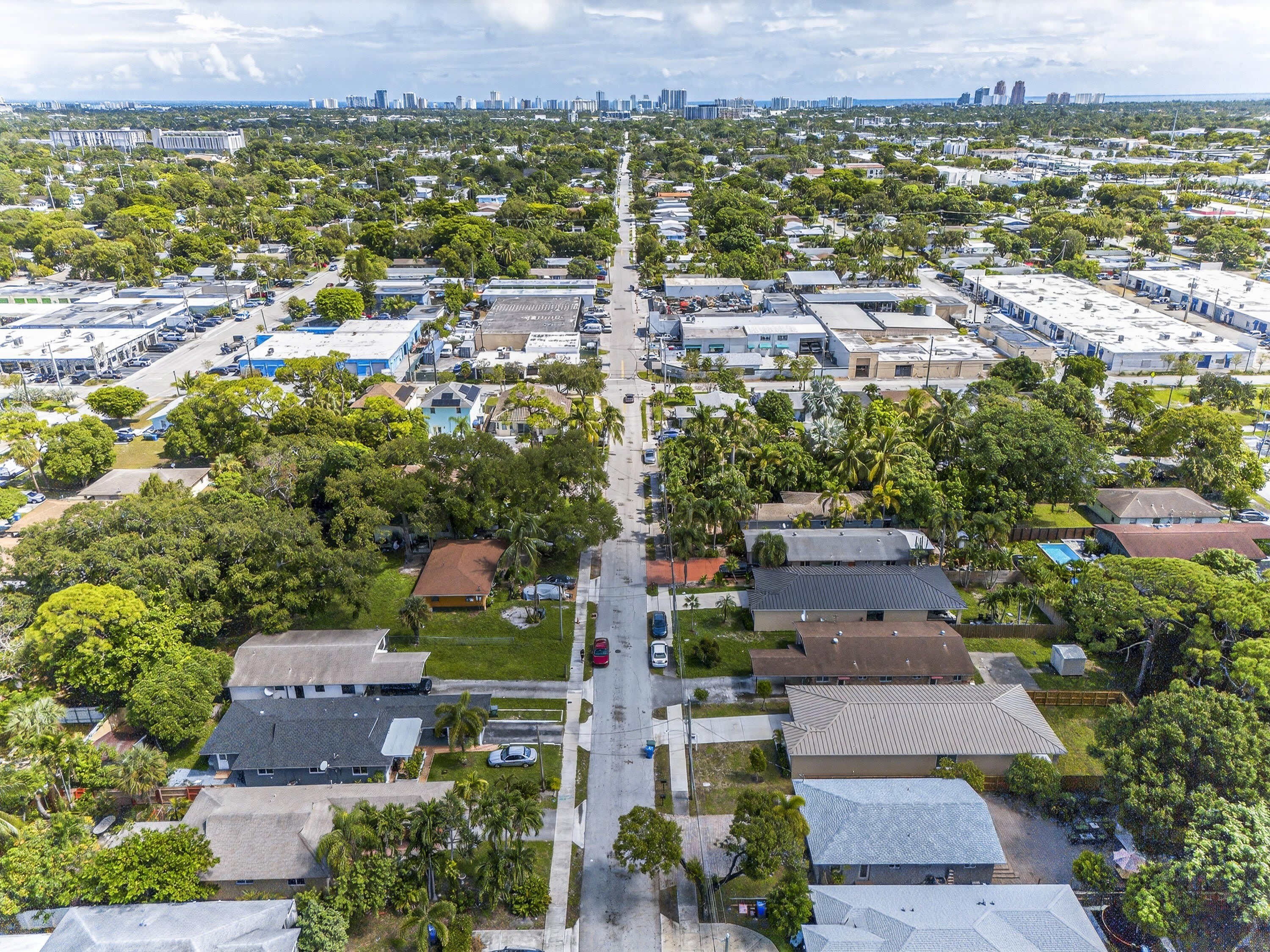 410 NE 34TH Street – photo 2