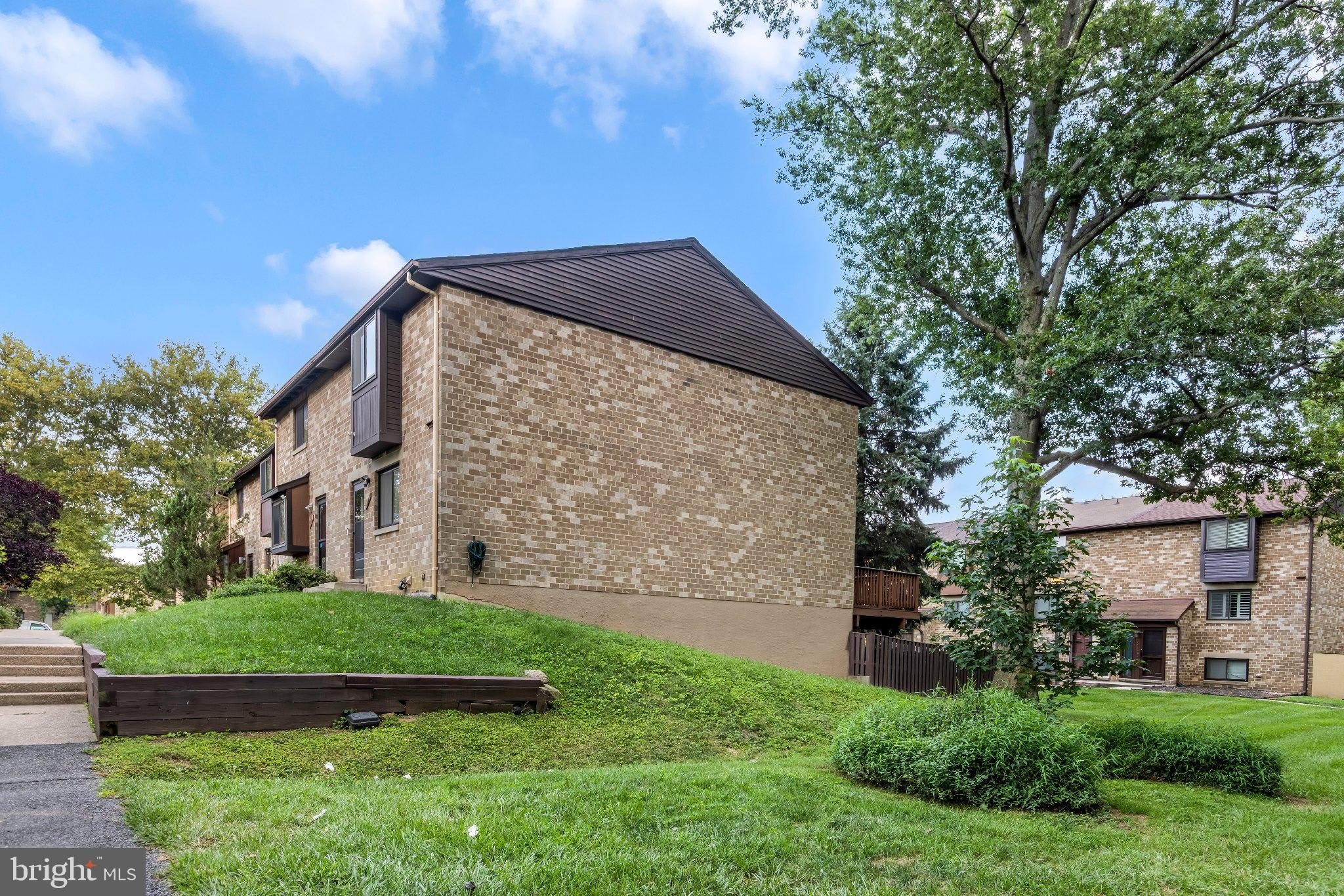 7193 TALISMAN Lane – photo 2