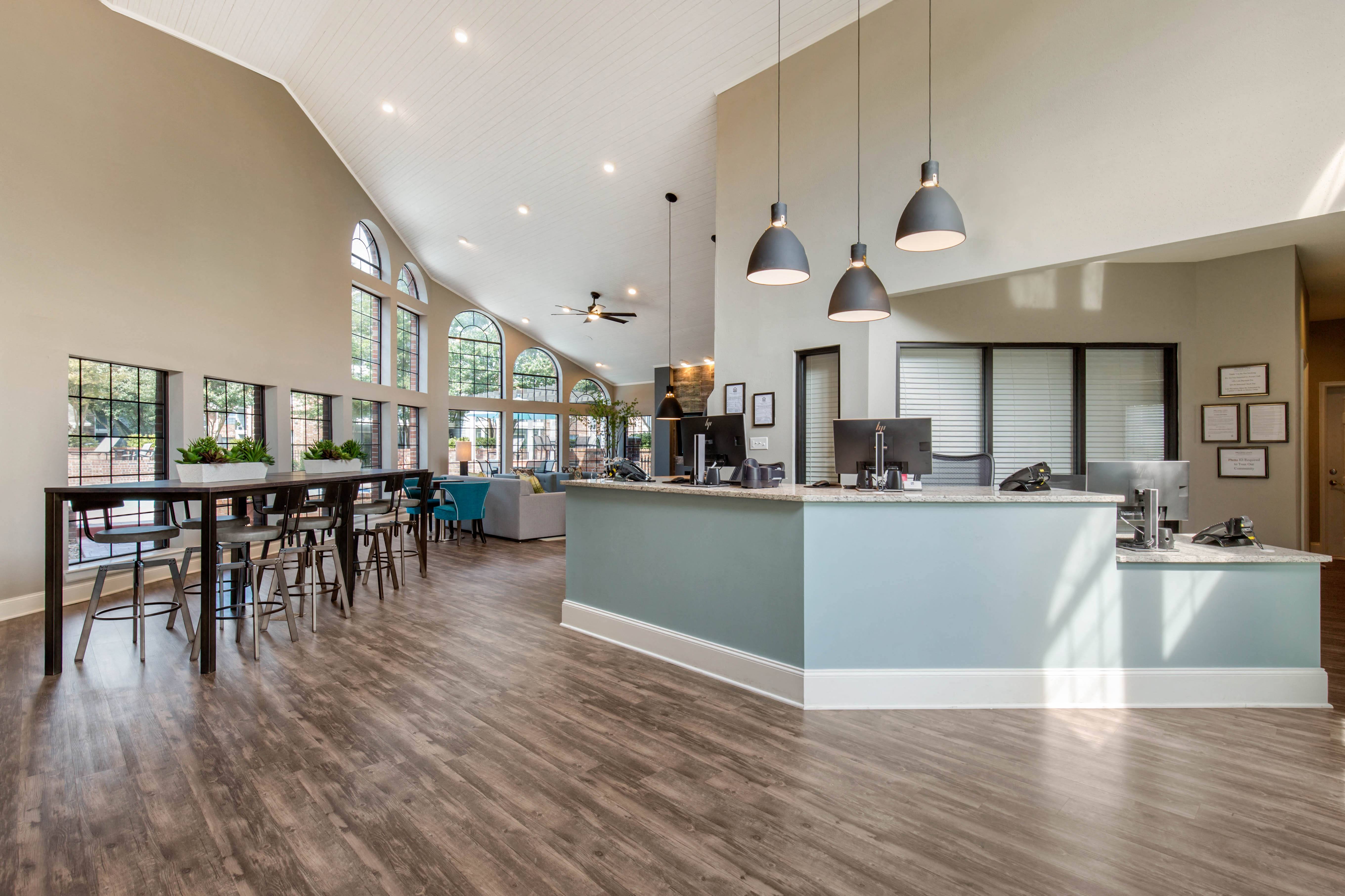 Chesapeake Bay Apartments – photo 2